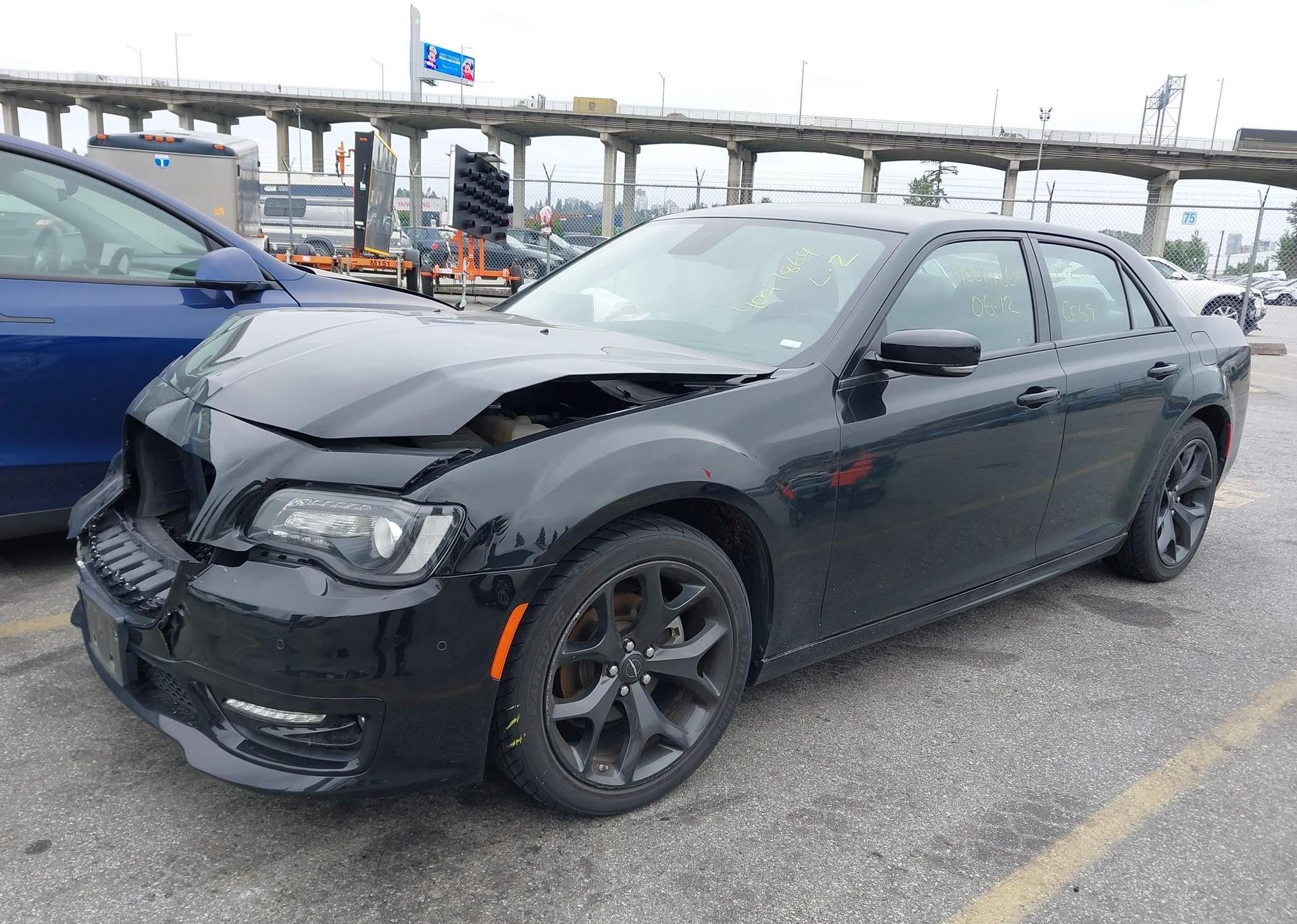 2022 CHRYSLER 300