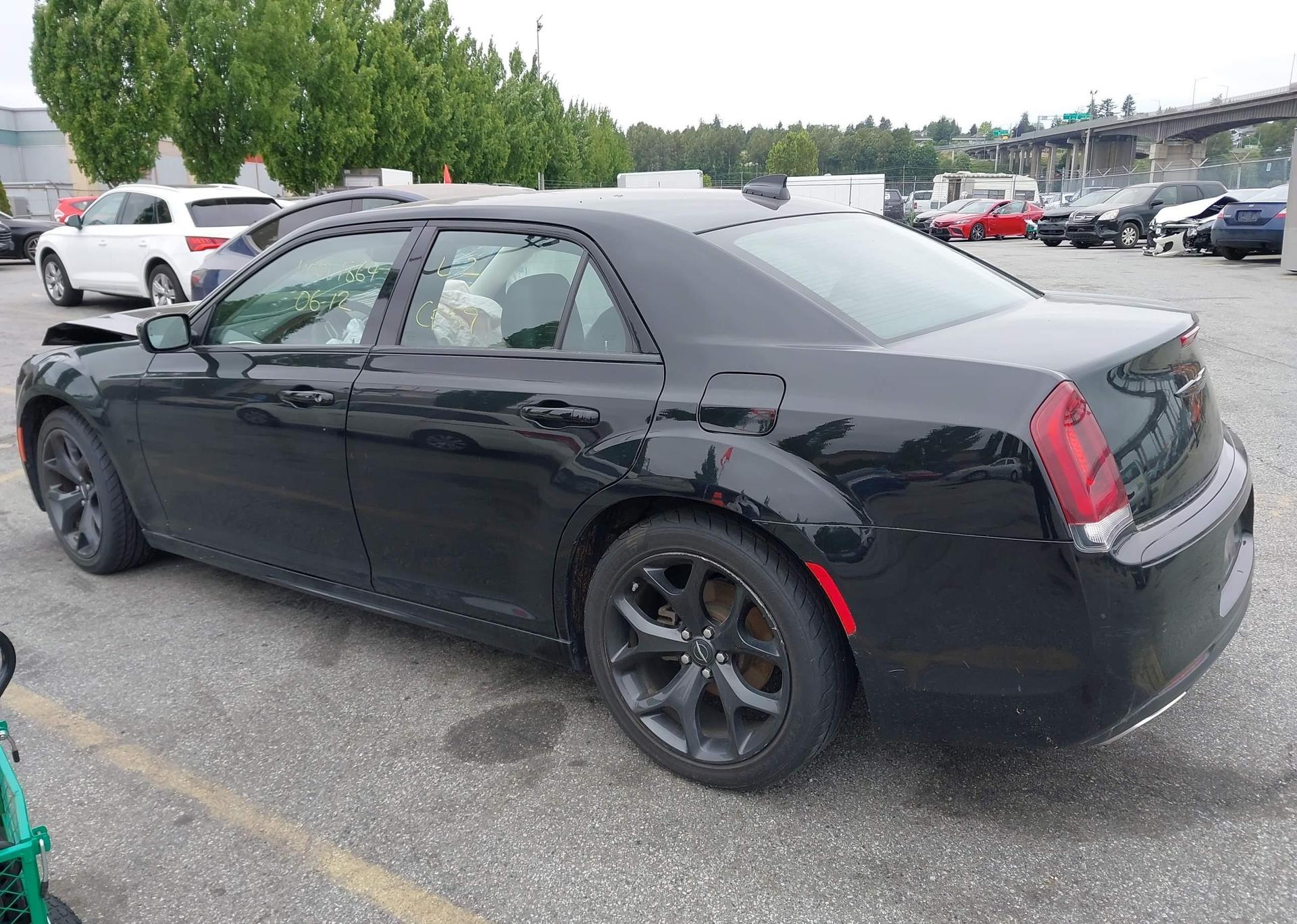2022 CHRYSLER 300