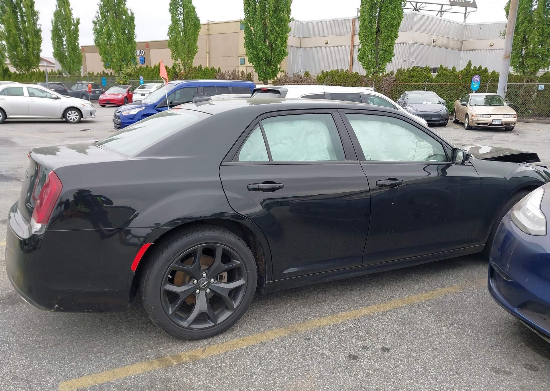 2022 CHRYSLER 300