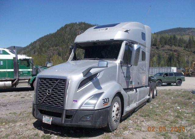 2020 VOLVO VN VNL