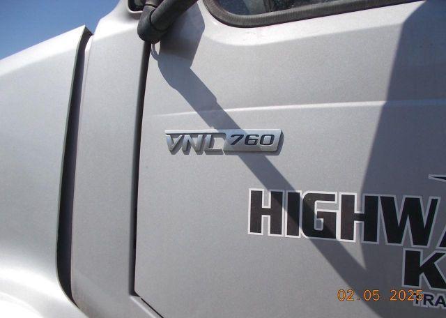 2020 VOLVO VN VNL