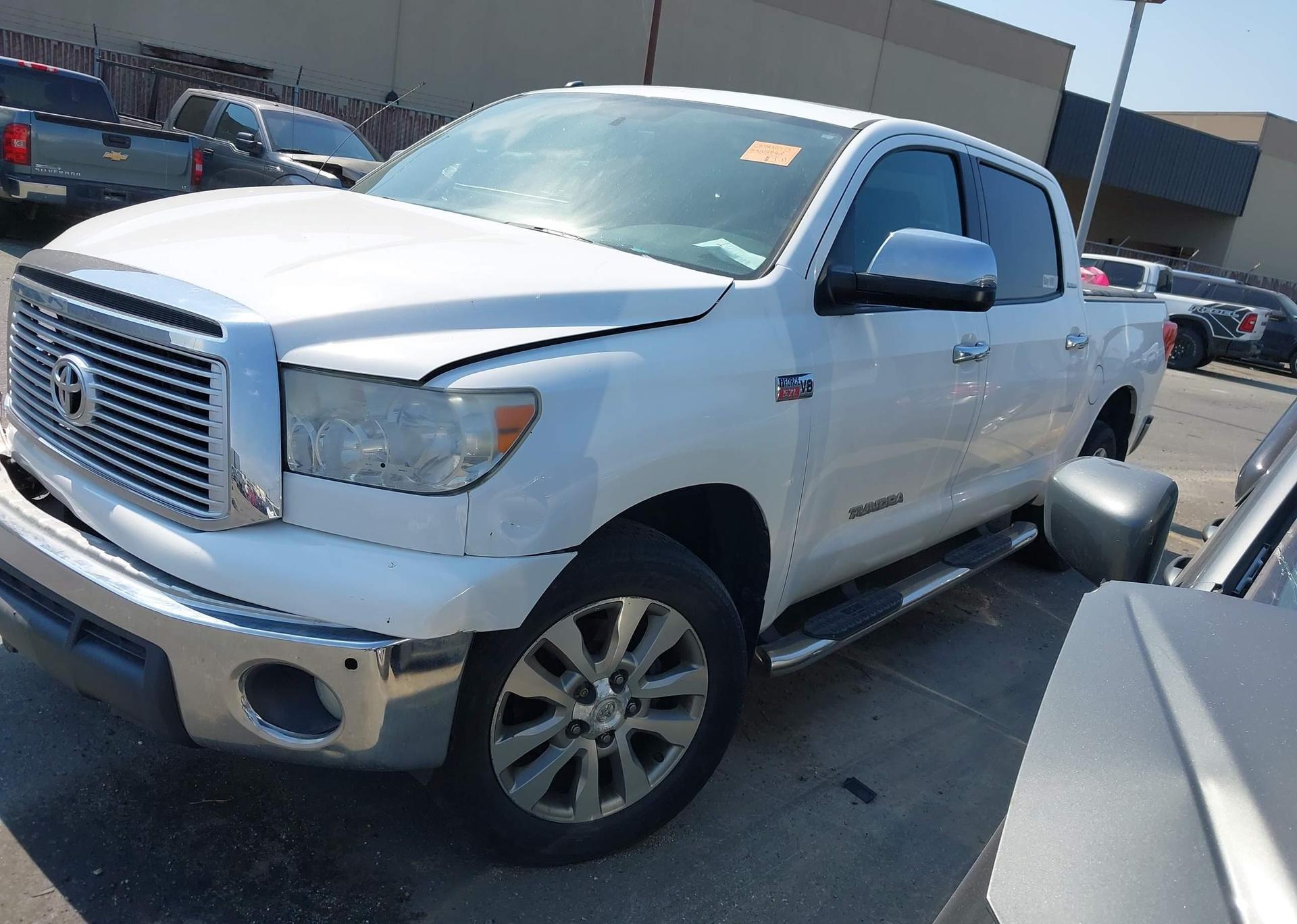 2013 TOYOTA TUNDRA CREWMAX LTD