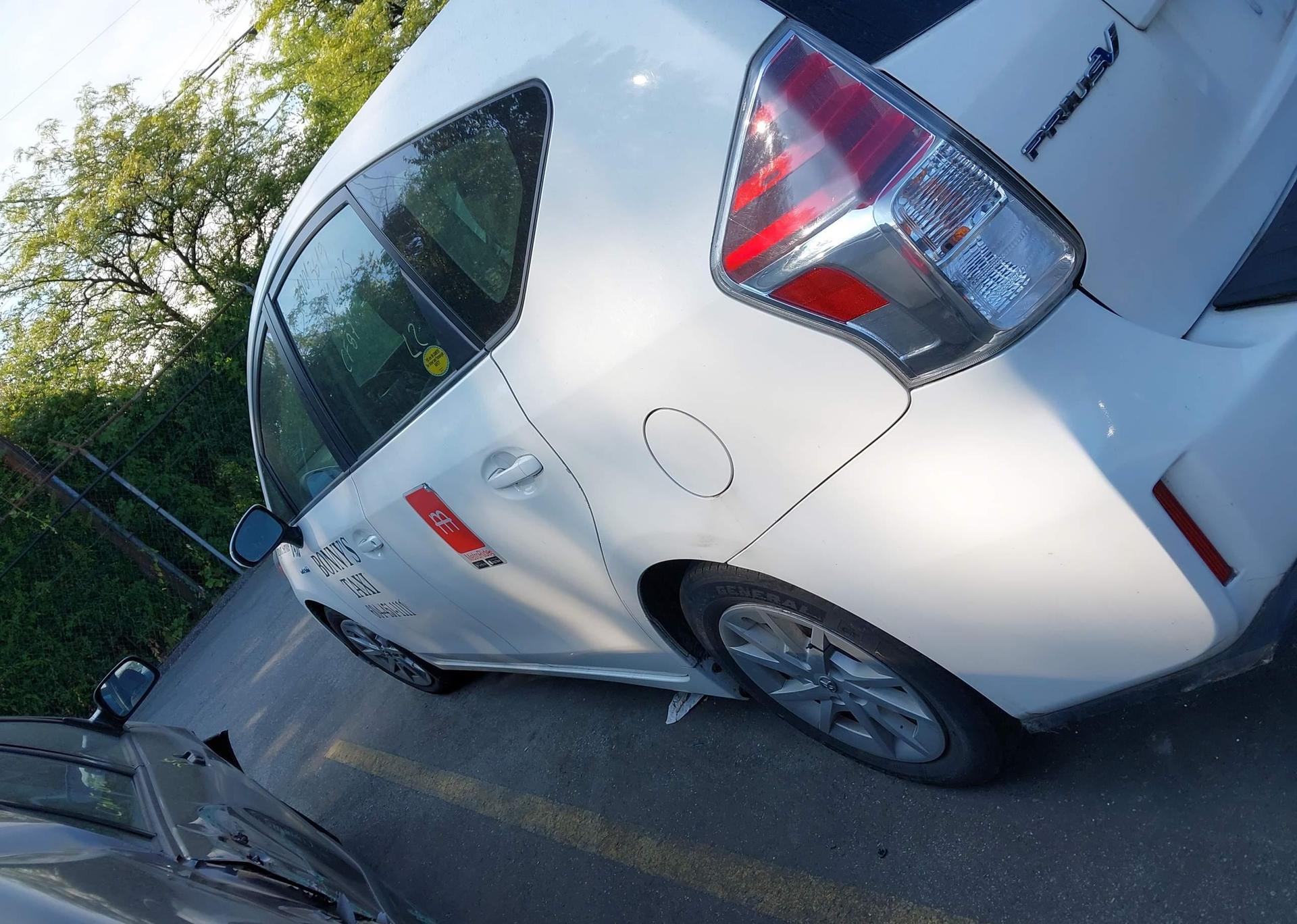 2018 TOYOTA PRIUS
