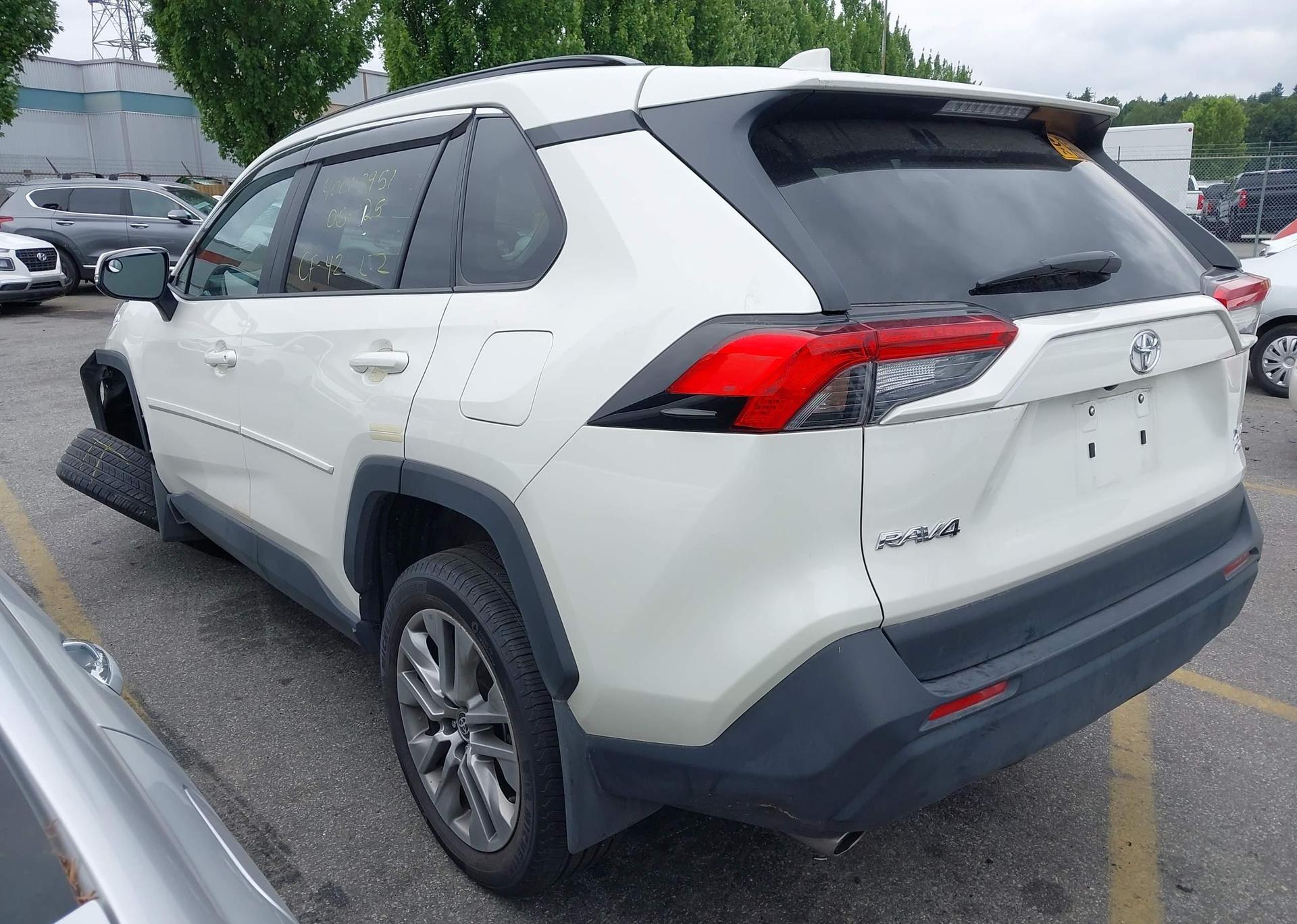 2022 TOYOTA RAV4