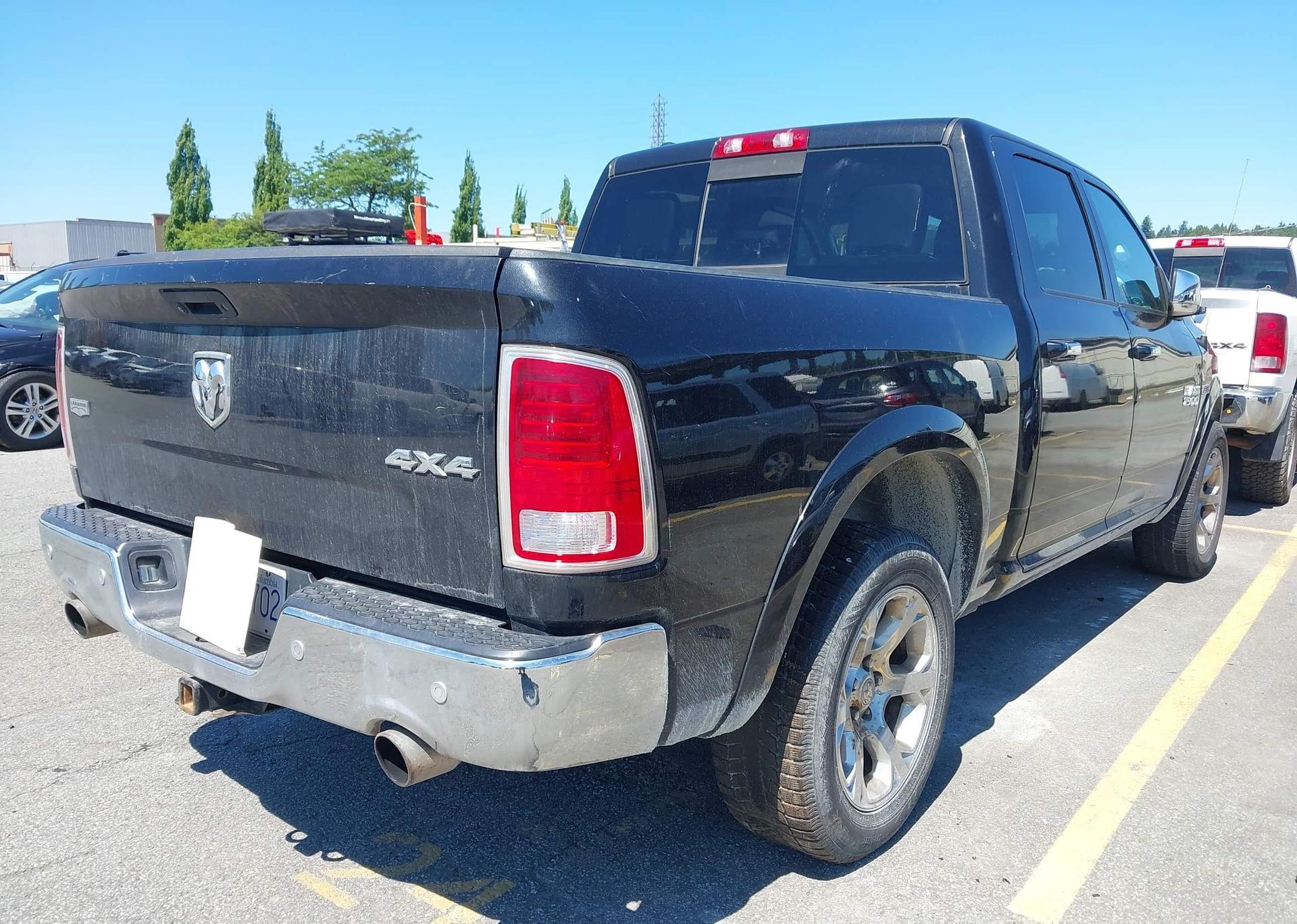 2017 RAM 1500 LARAMIE