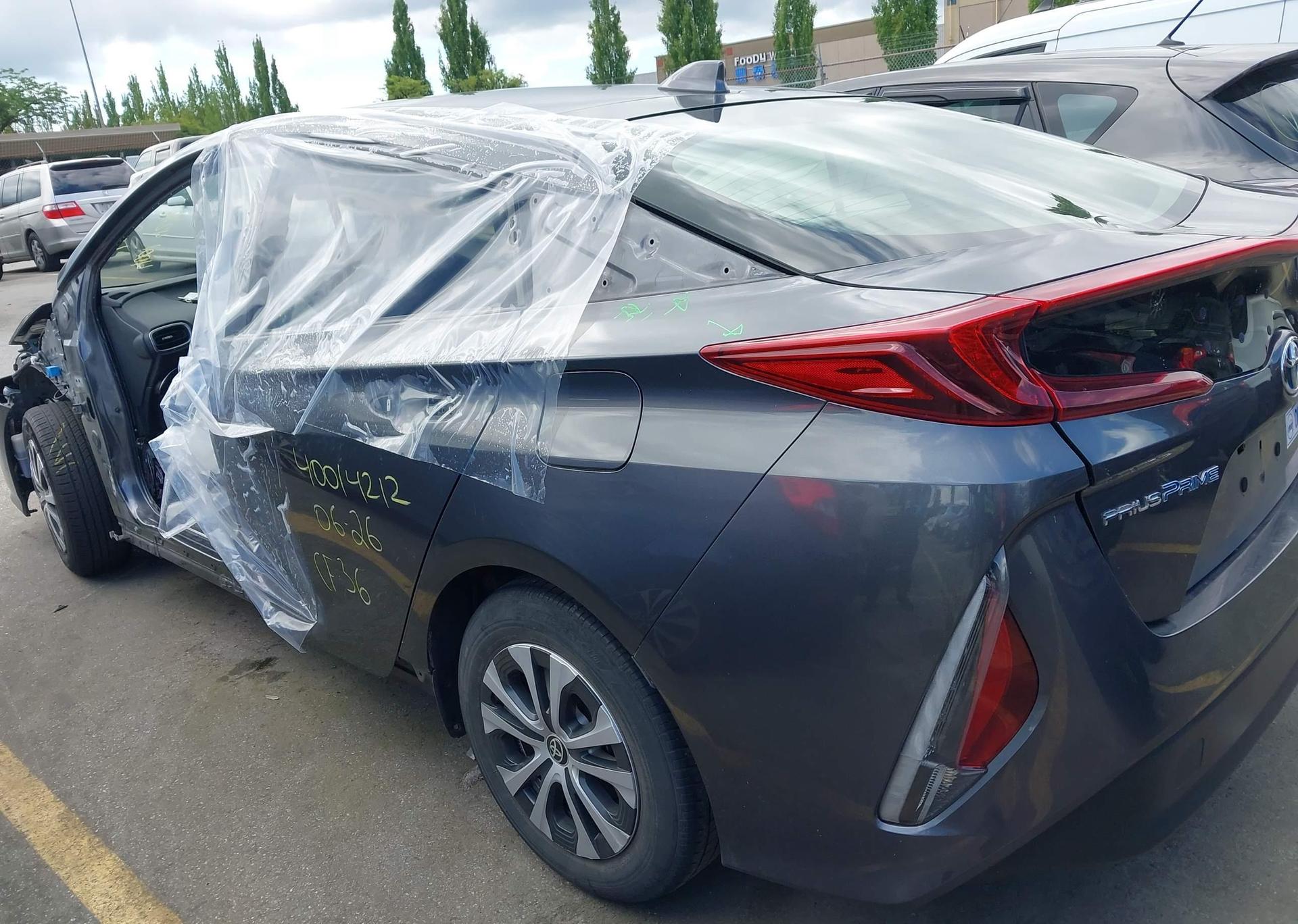 2021 TOYOTA PRIUS