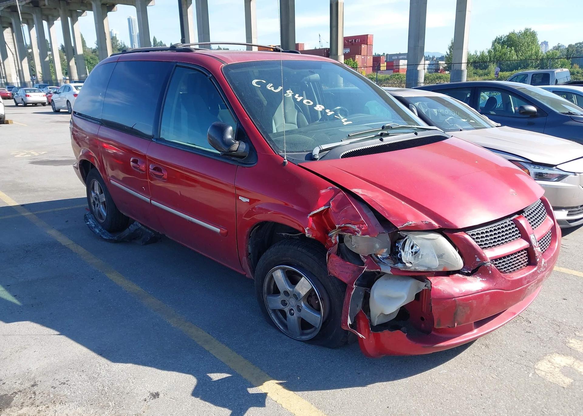 2004 DODGE CARAVAN SE