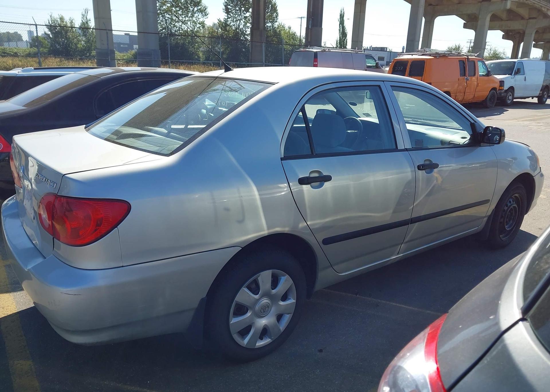 2003 TOYOTA COROLLA CE