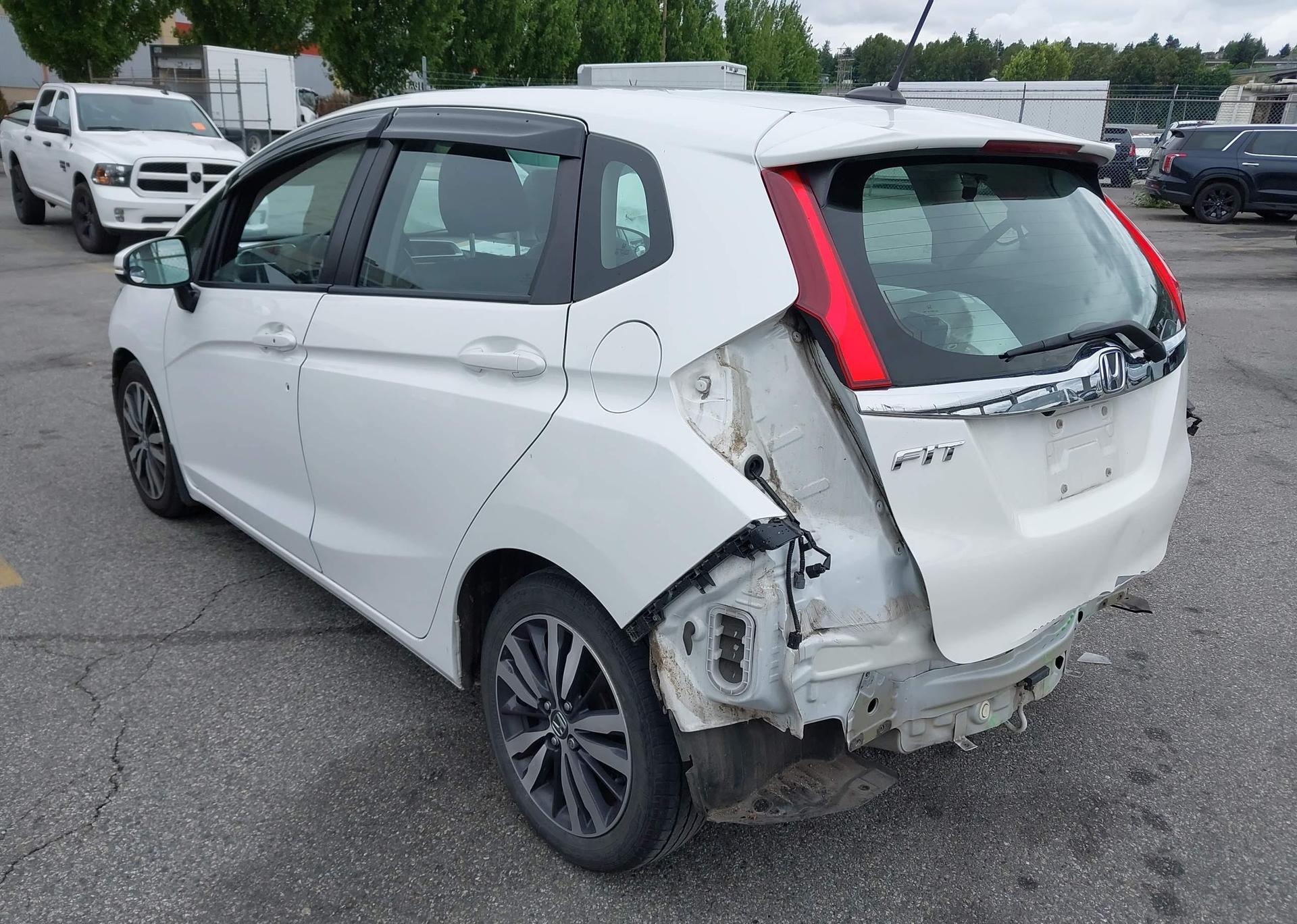 2016 HONDA FIT