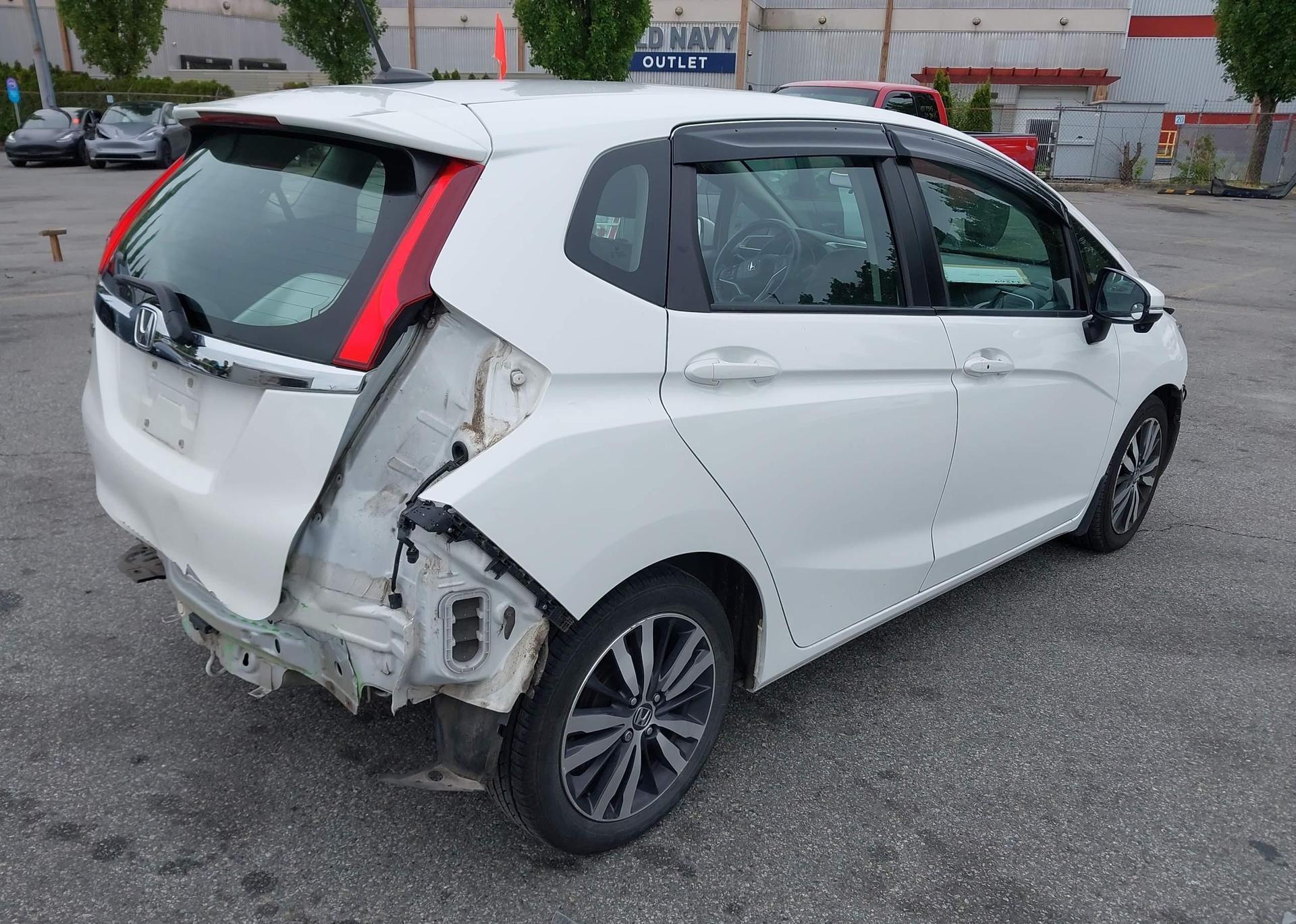 2016 HONDA FIT