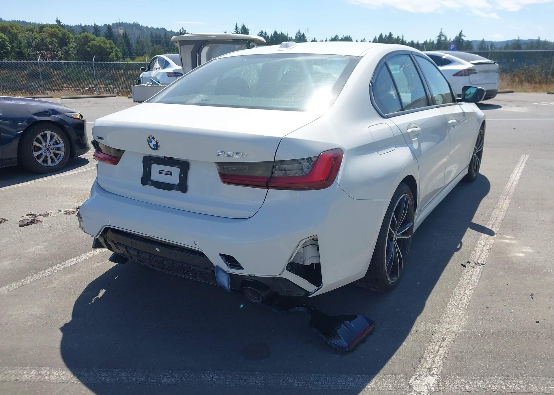 2023 BMW 330I