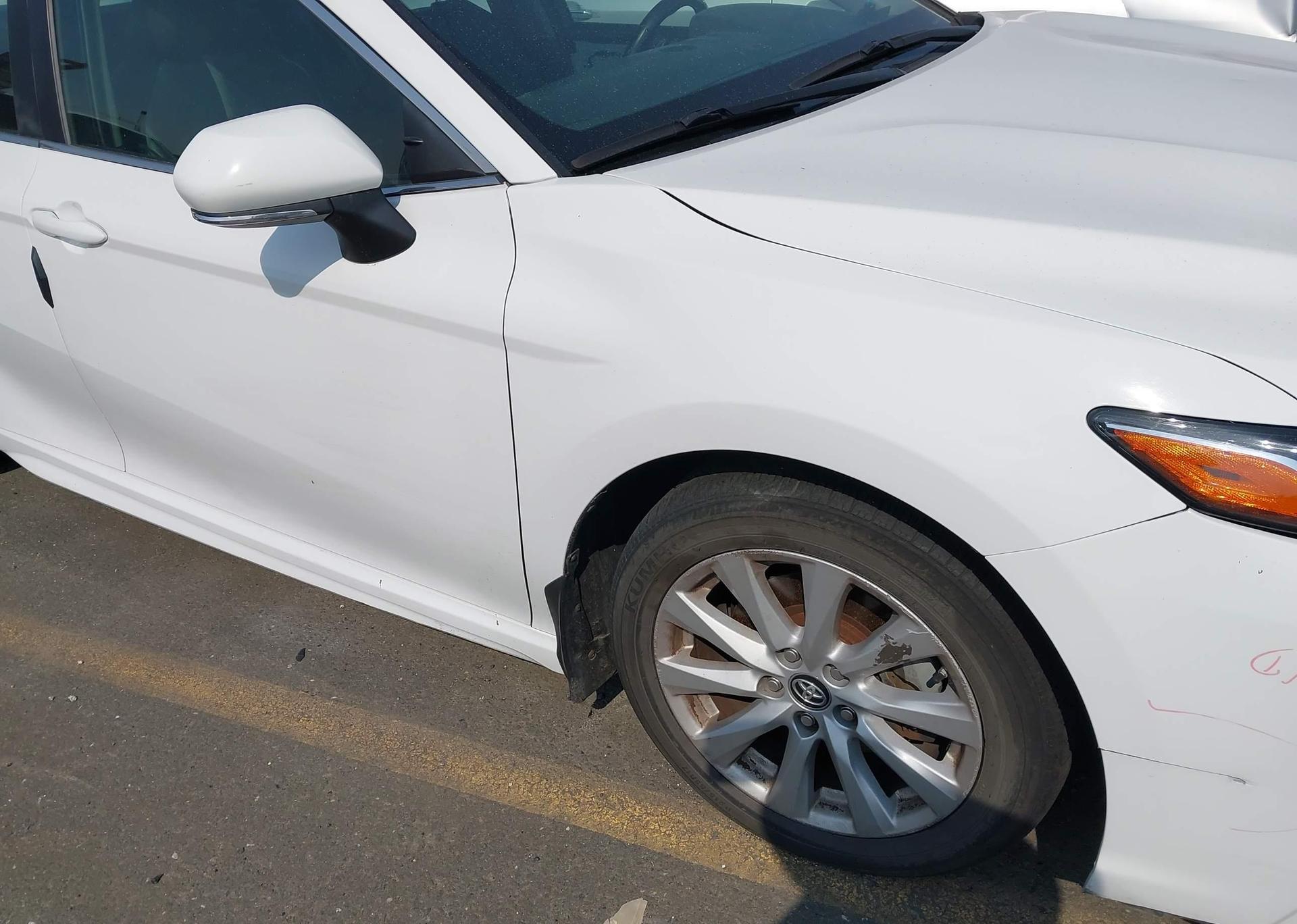 2018 TOYOTA CAMRY