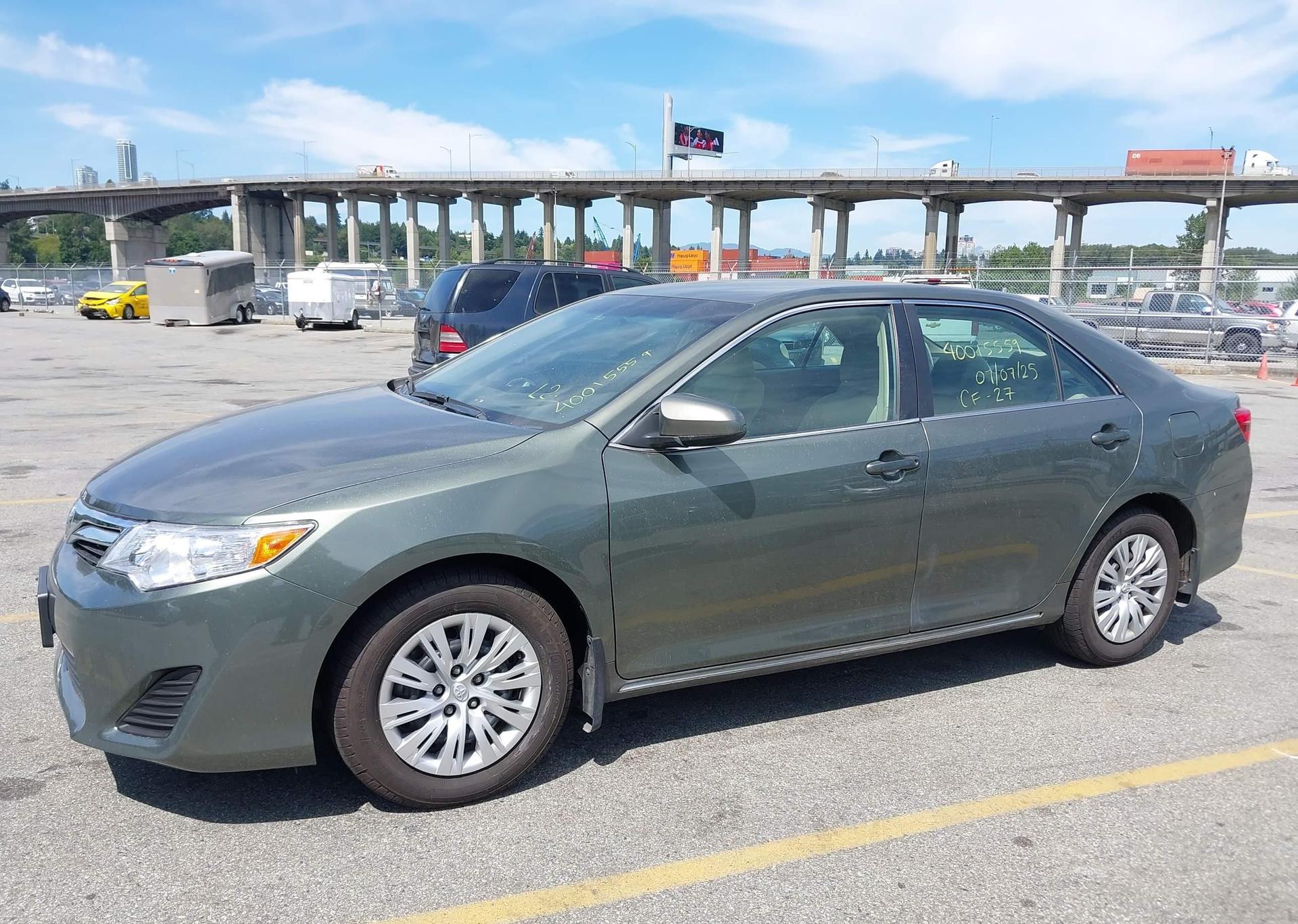 2012 TOYOTA CAMRY