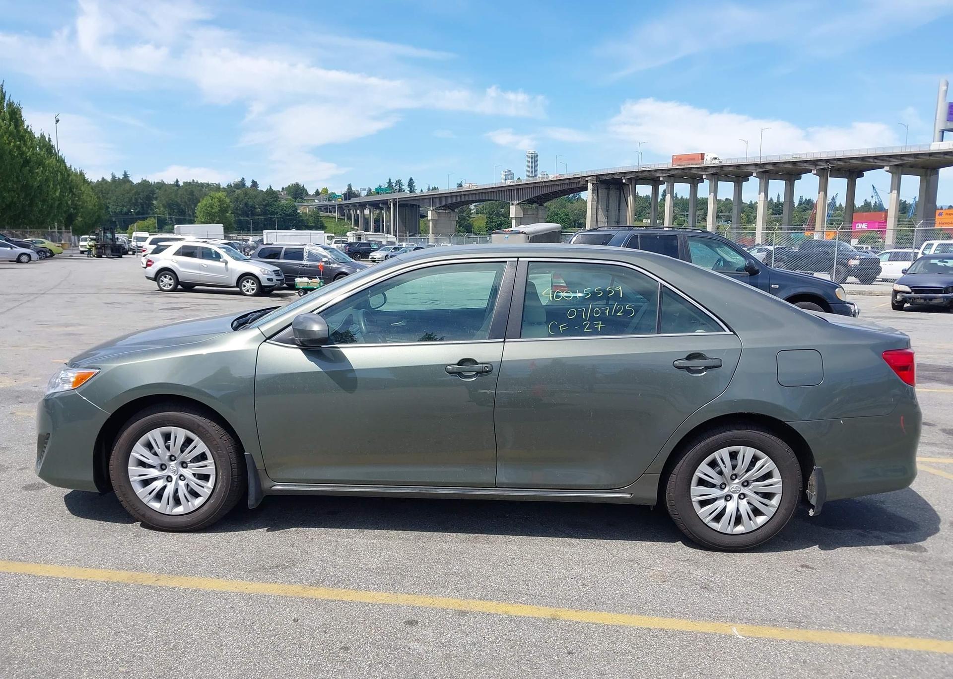 2012 TOYOTA CAMRY