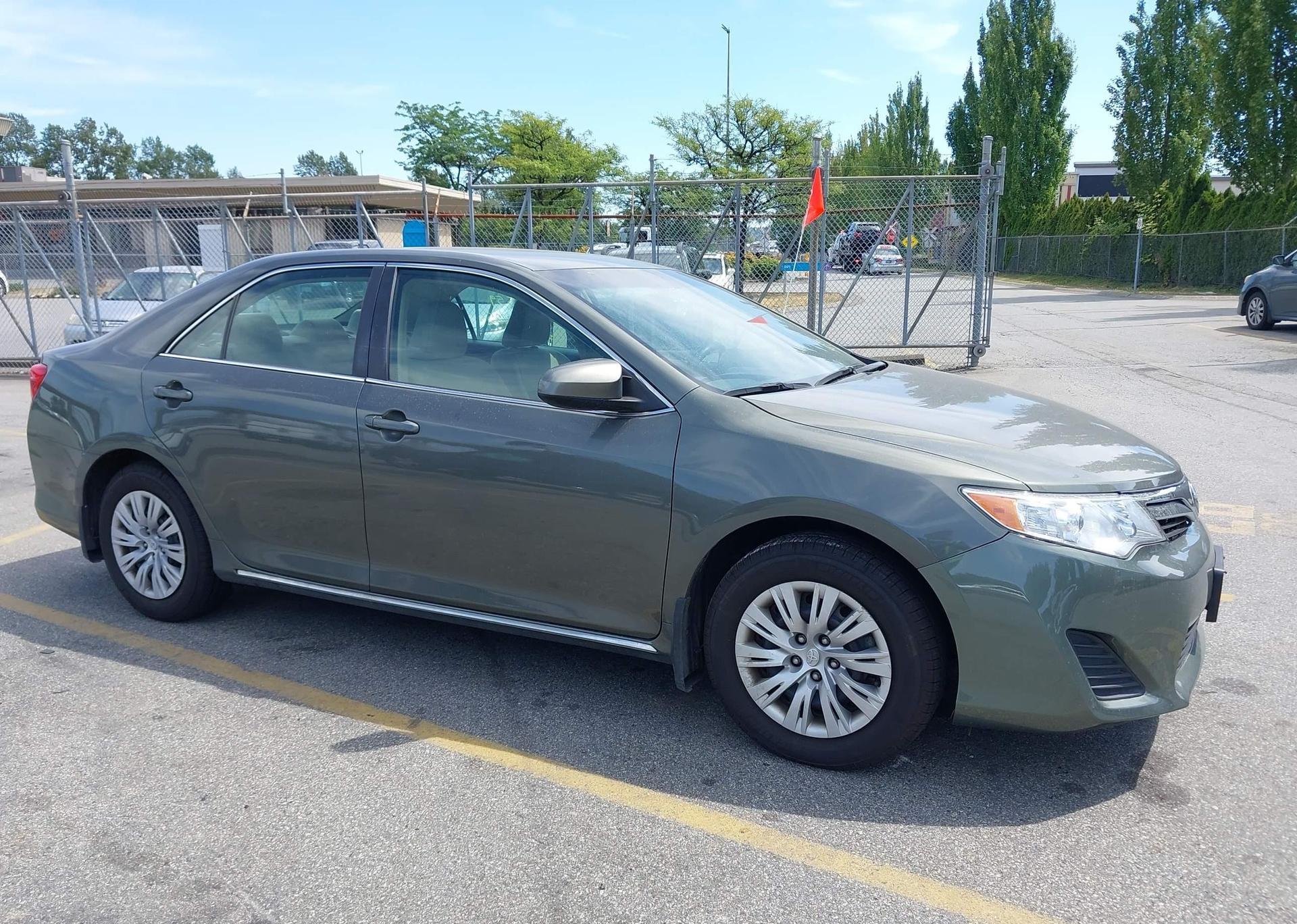 2012 TOYOTA CAMRY