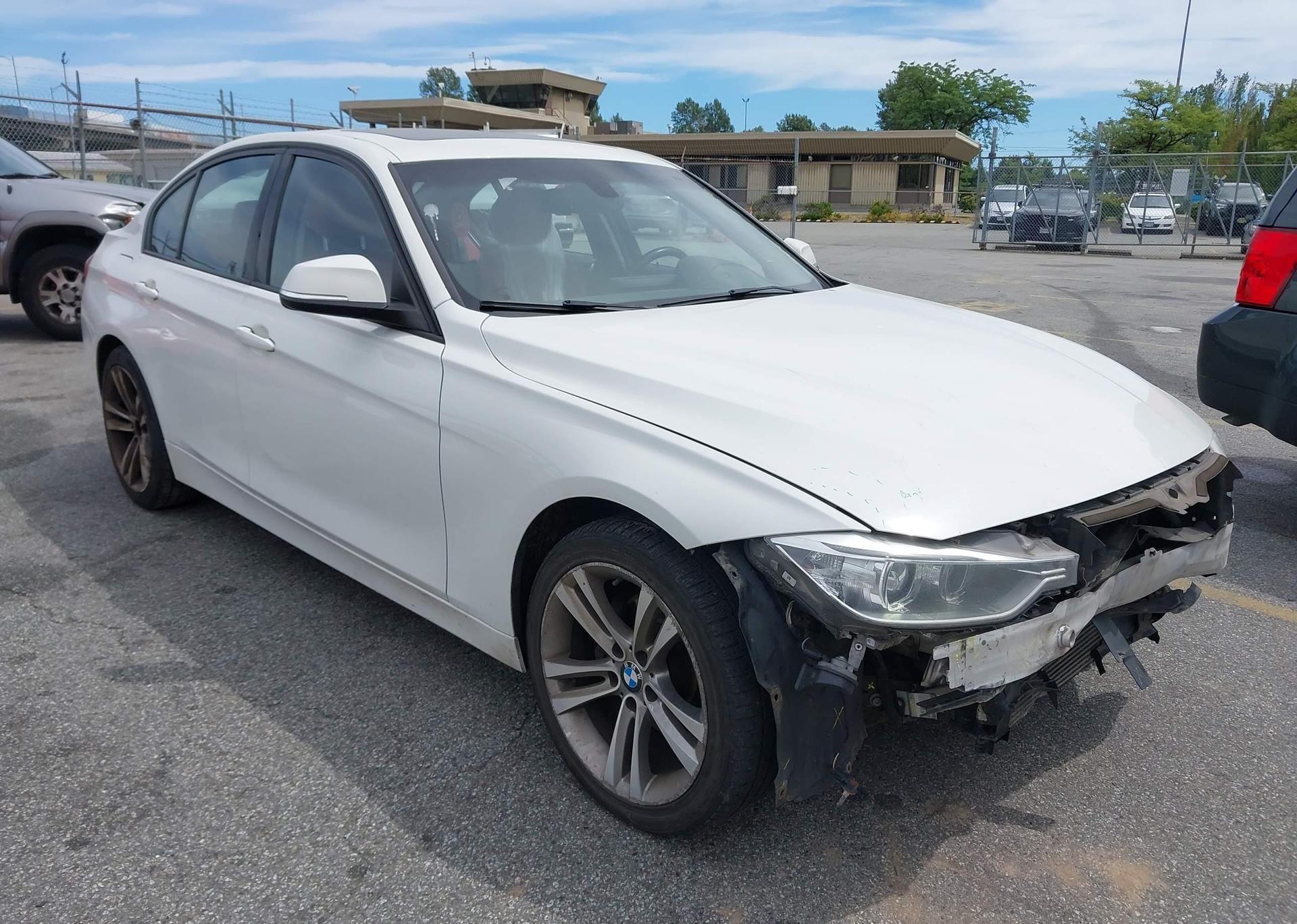 2015 BMW 320I