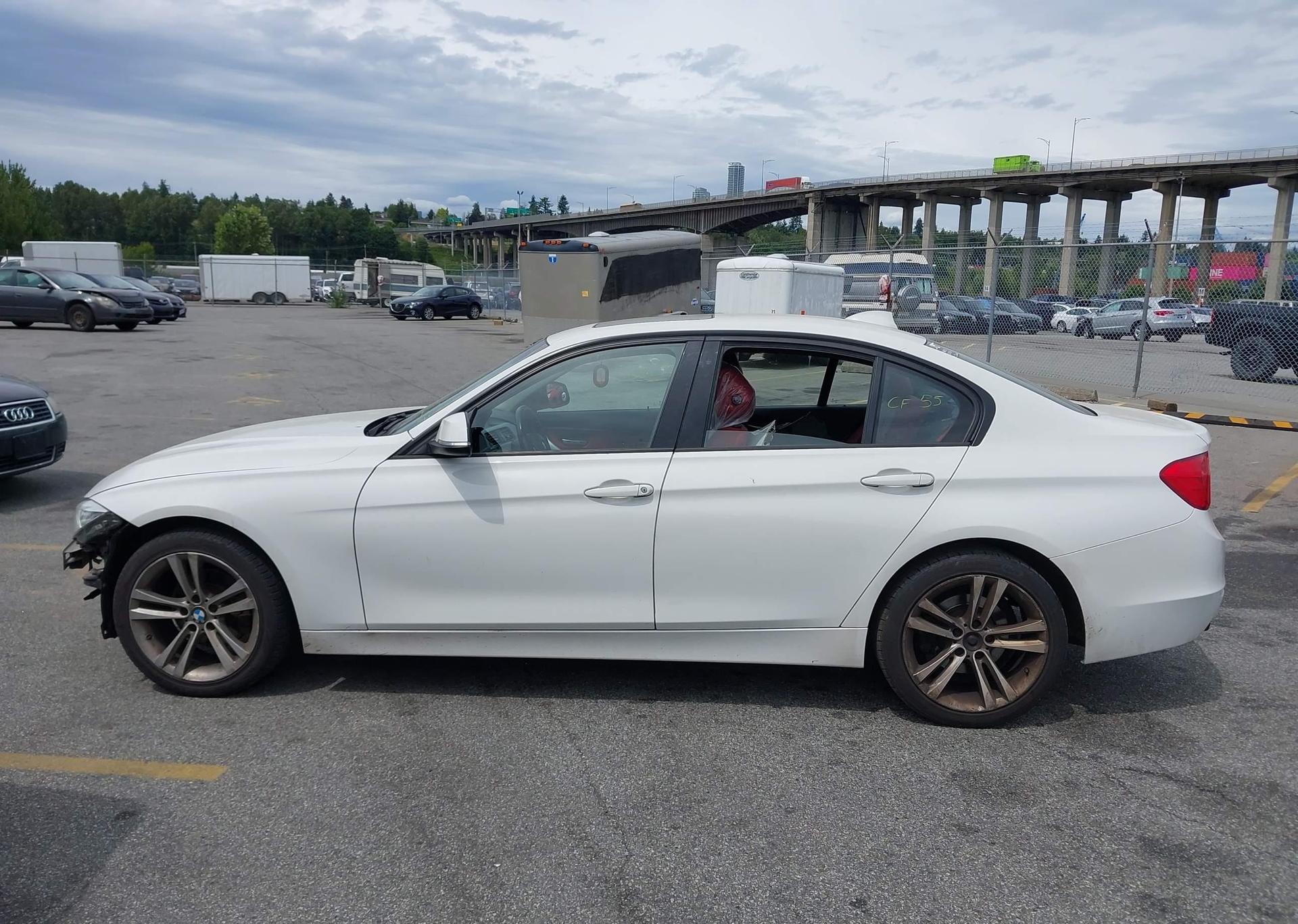 2015 BMW 320I