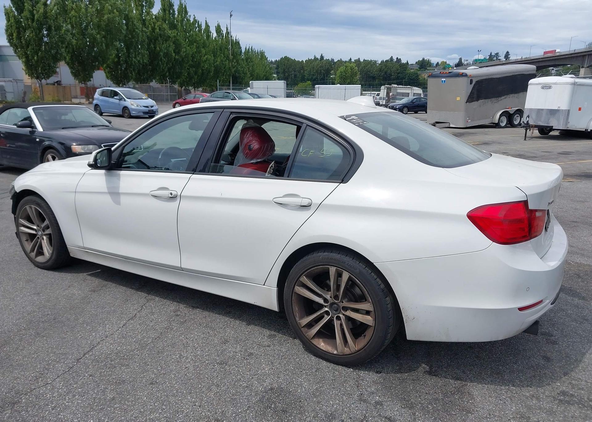 2015 BMW 320I