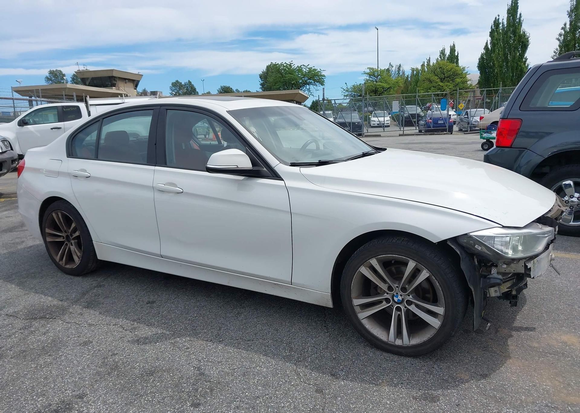 2015 BMW 320I