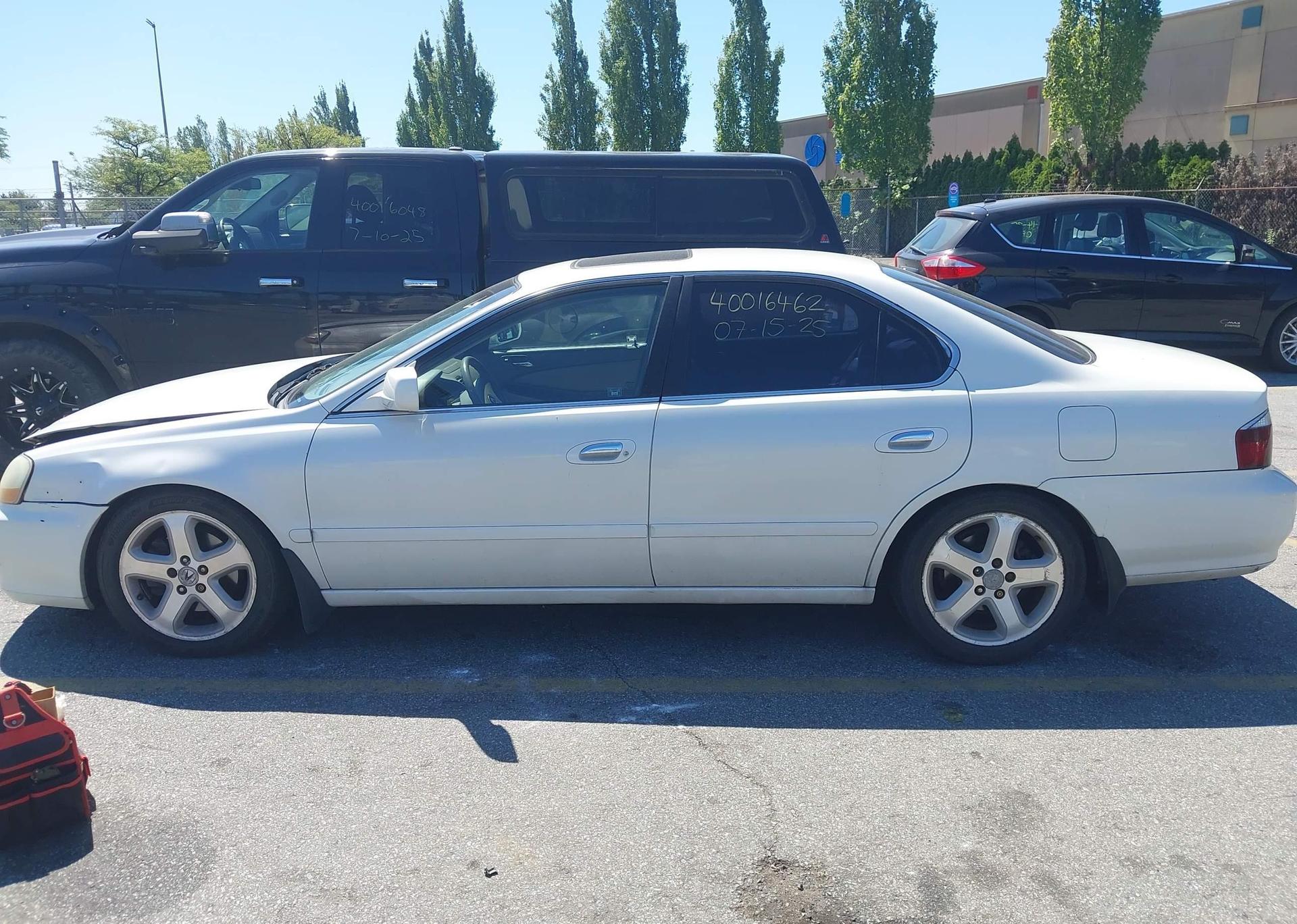 2002 ACURA 3.2TL