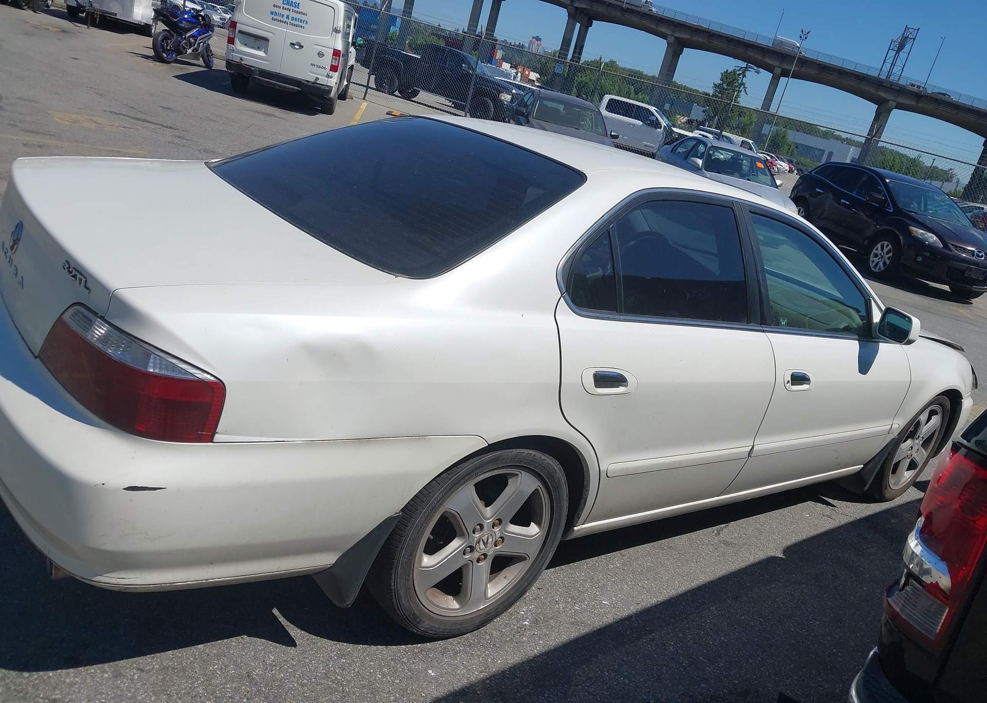 2002 ACURA 3.2TL