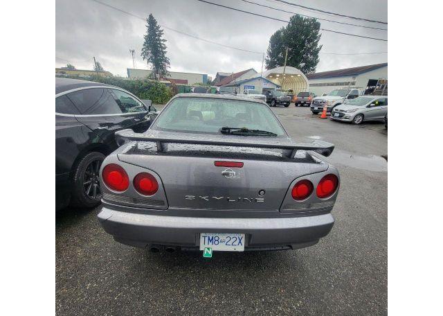 2000 NISSAN SKYLINE