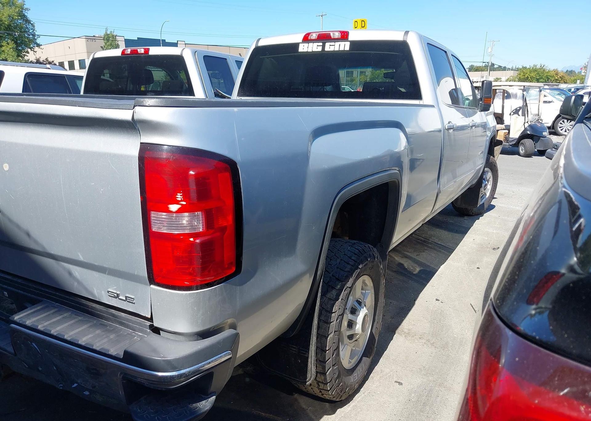 2015 GMC SIERRA K2500 SLE