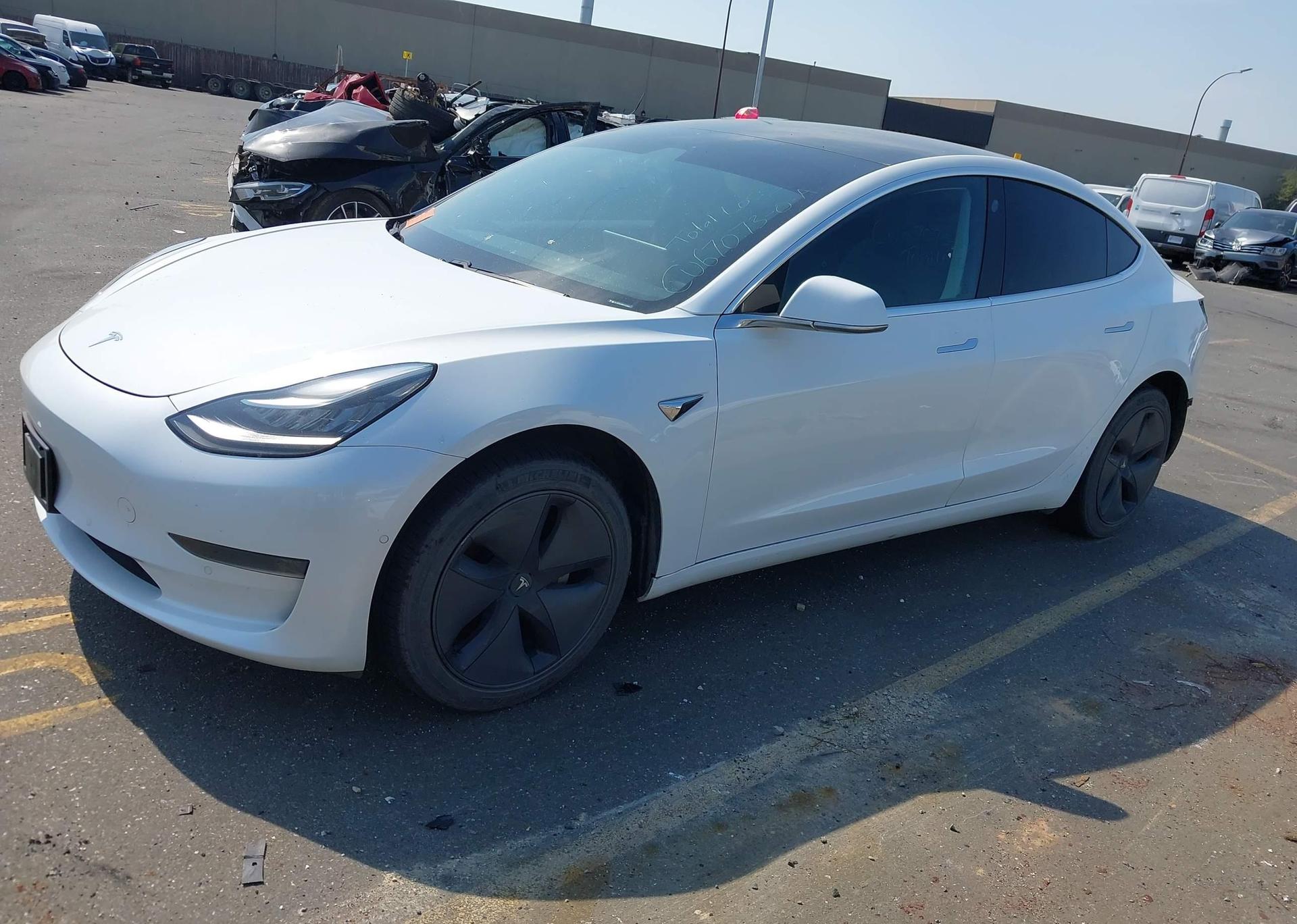 2019 TESLA MODEL 3