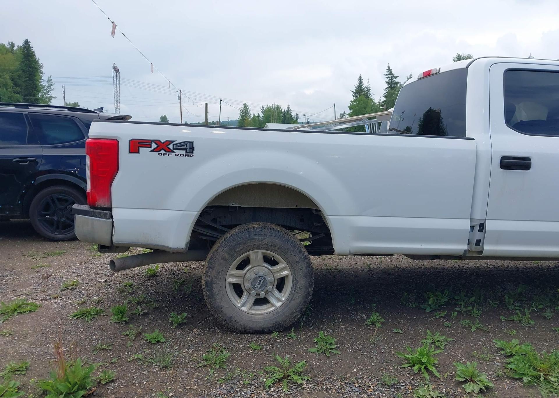 2017 FORD F-350 XLT
