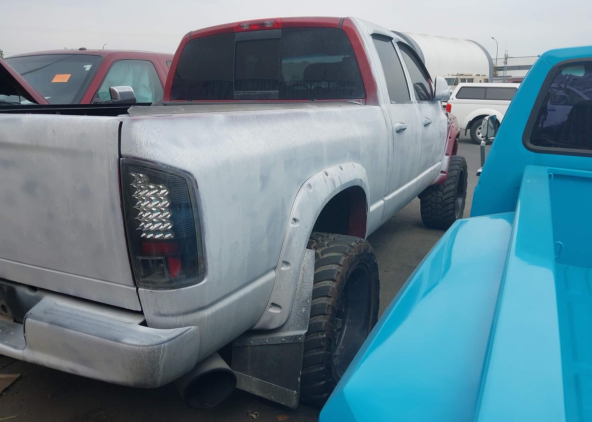 2006 DODGE RAM 3500 ST