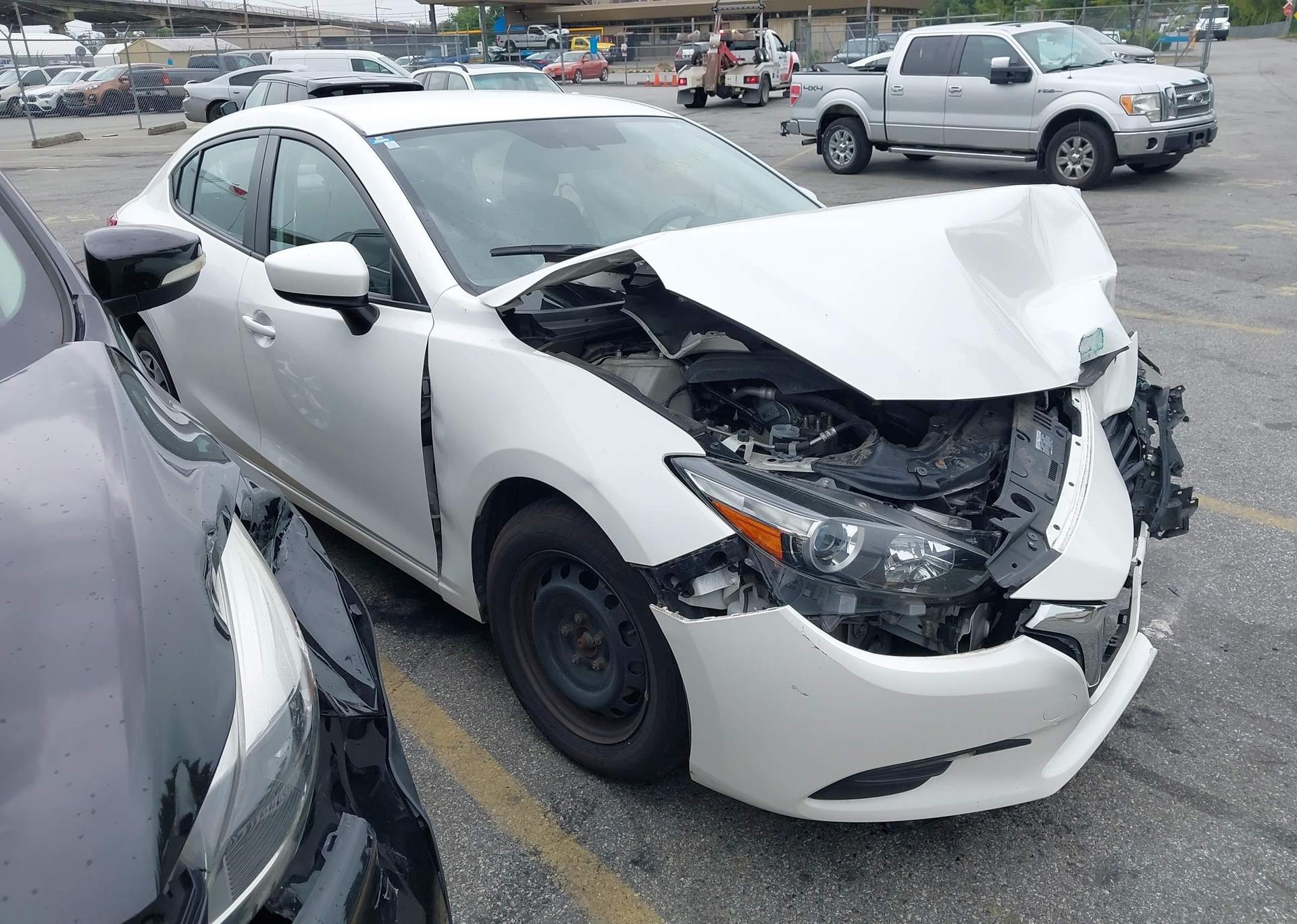 2017 MAZDA 3 Sport