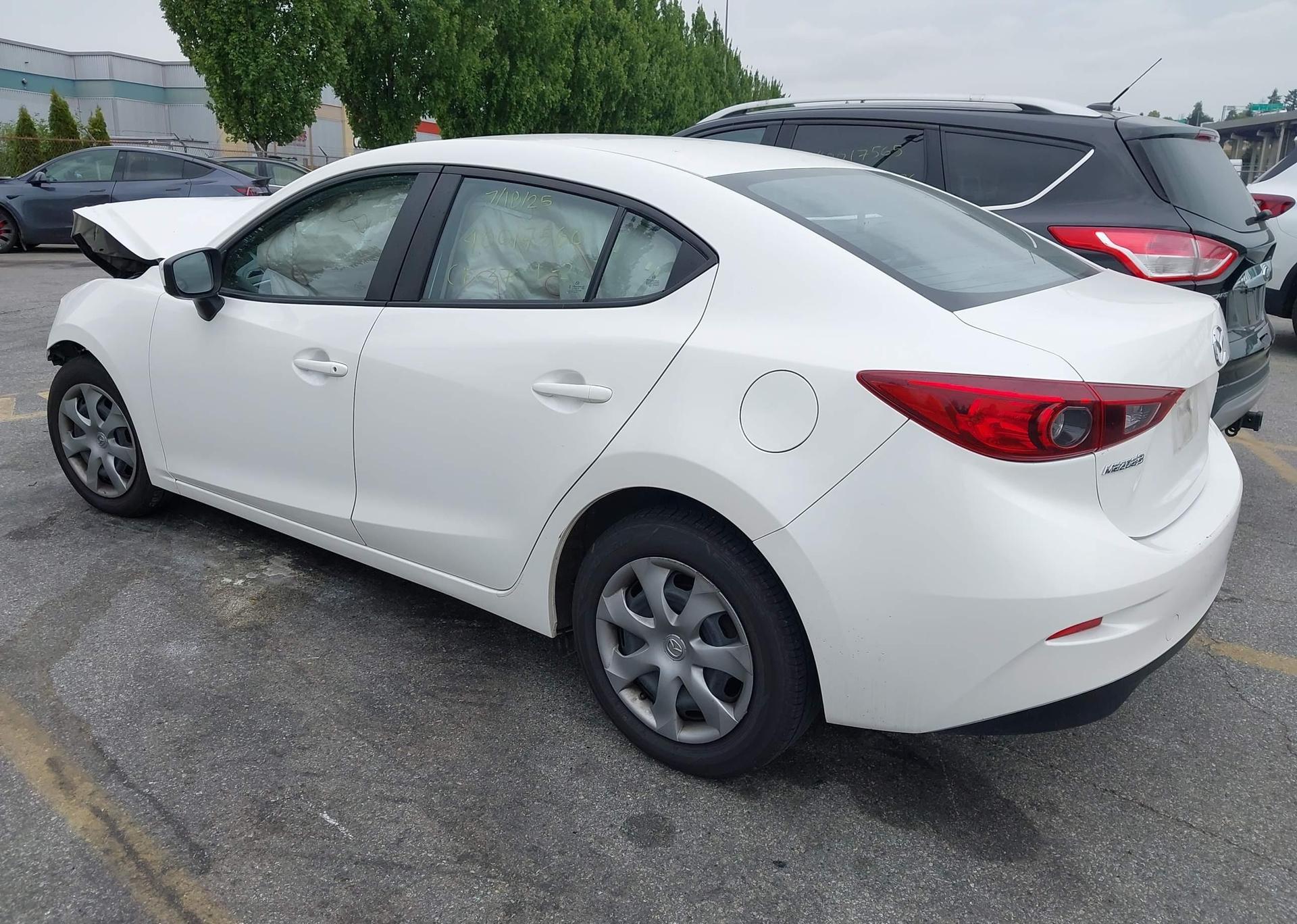 2017 MAZDA 3 Sport