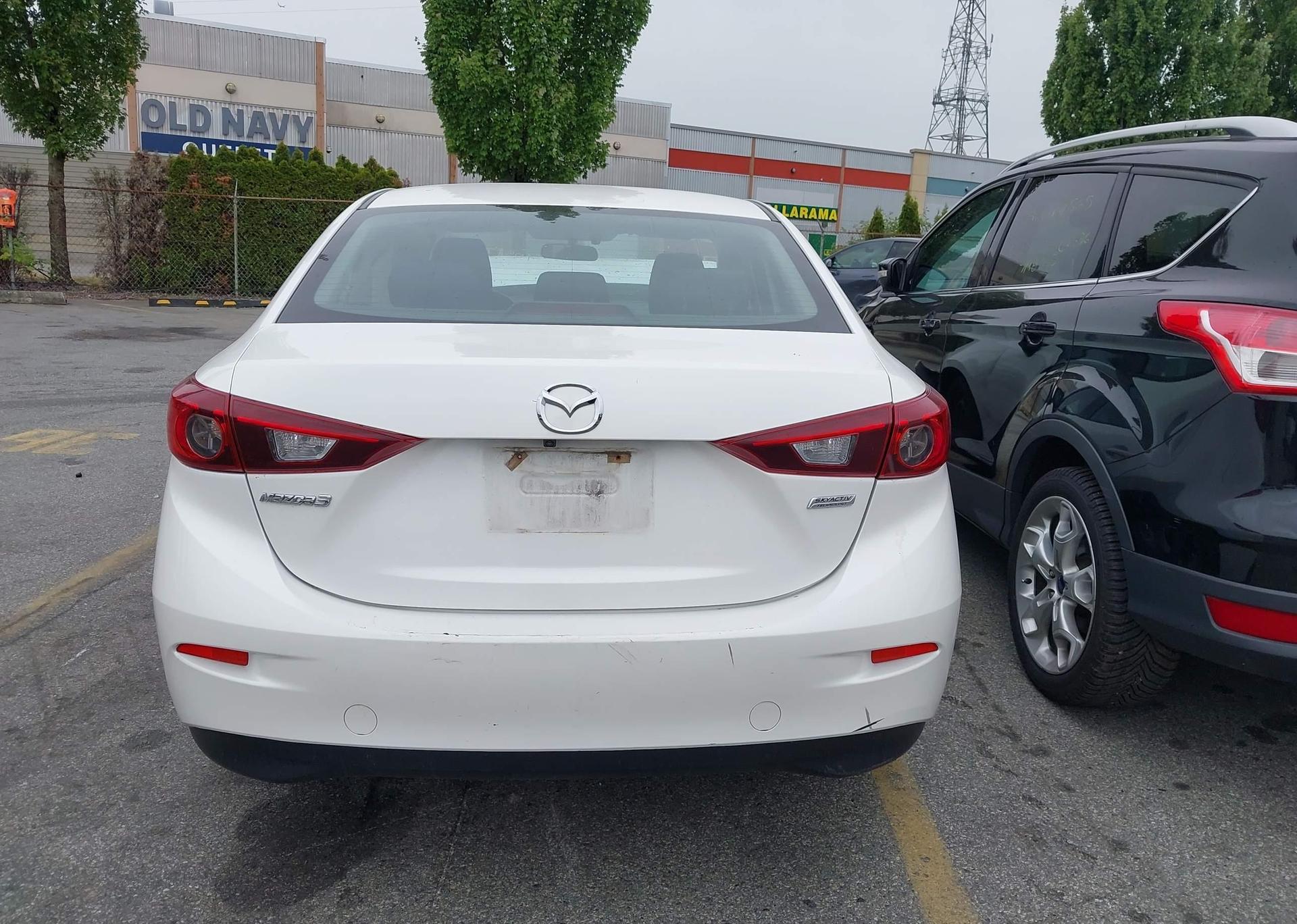 2017 MAZDA 3 Sport