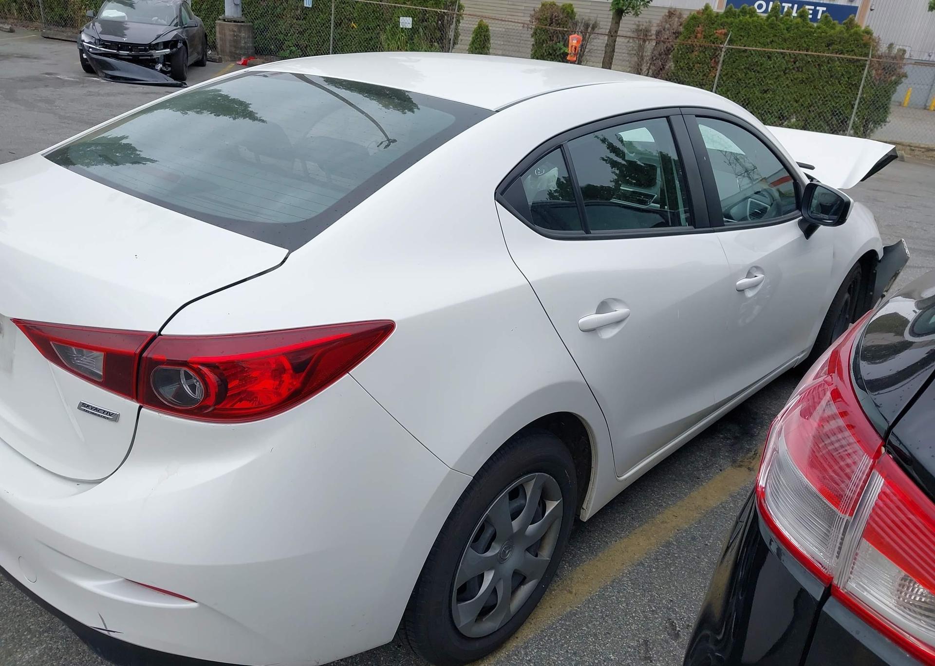 2017 MAZDA 3 Sport