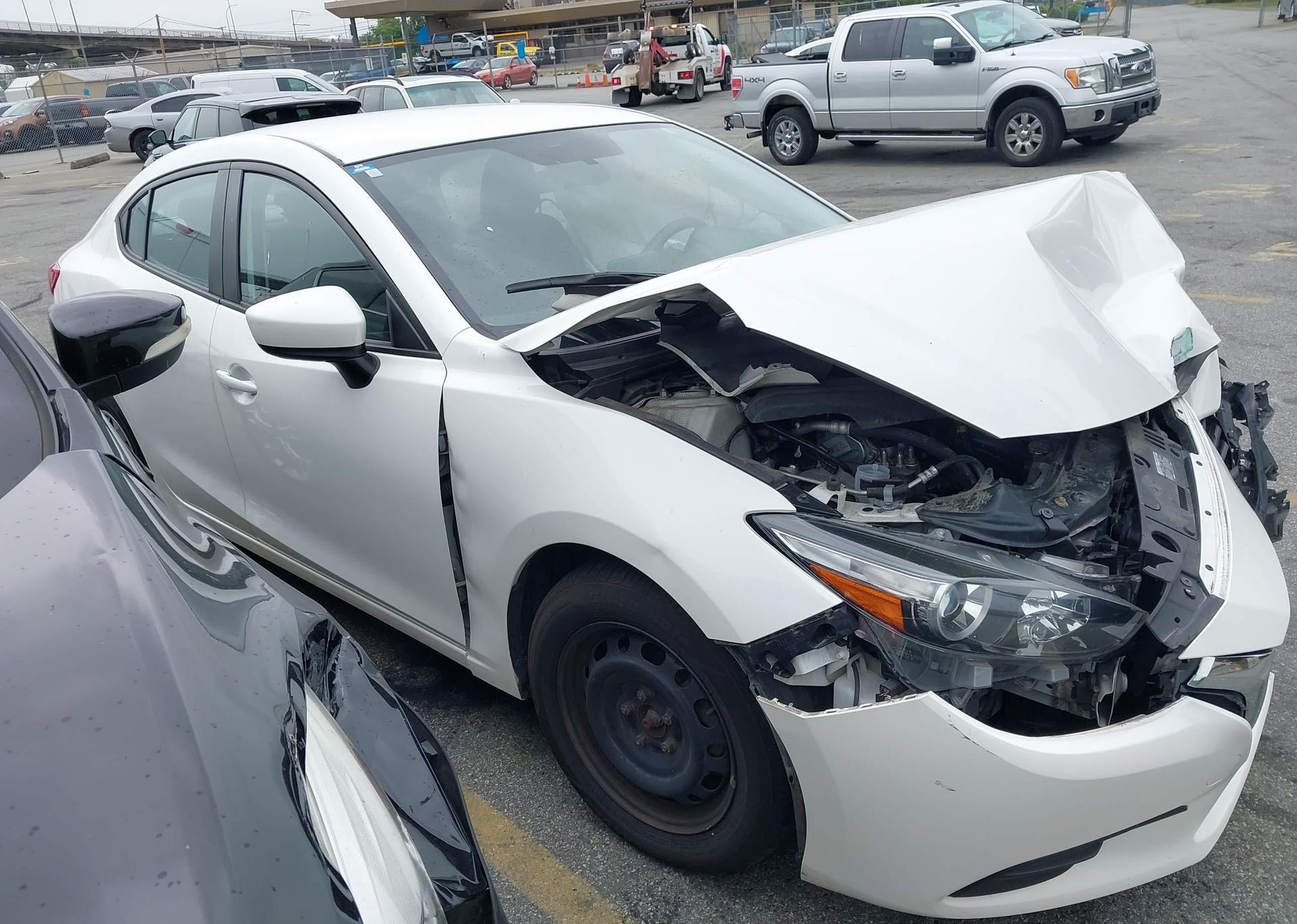 2017 MAZDA 3 Sport