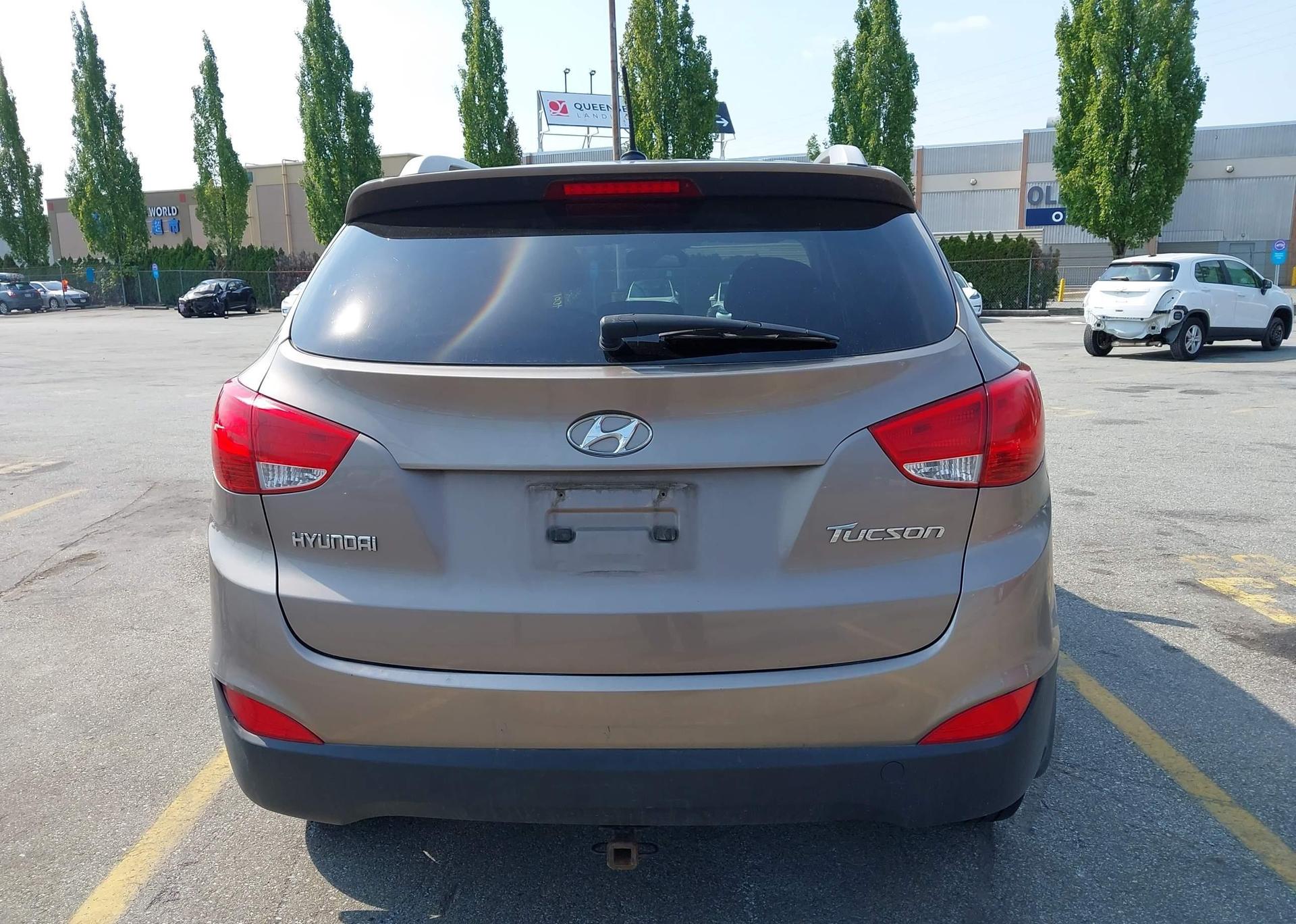 2012 HYUNDAI TUCSON GLS