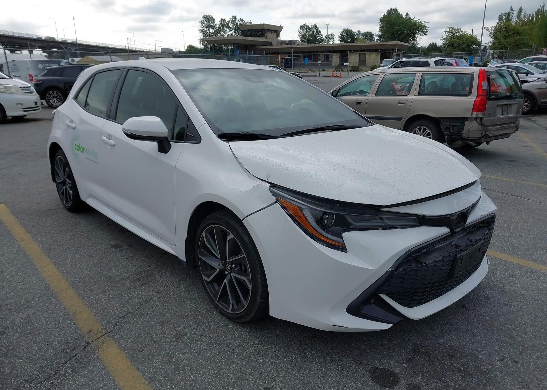2019 TOYOTA COROLLA SE