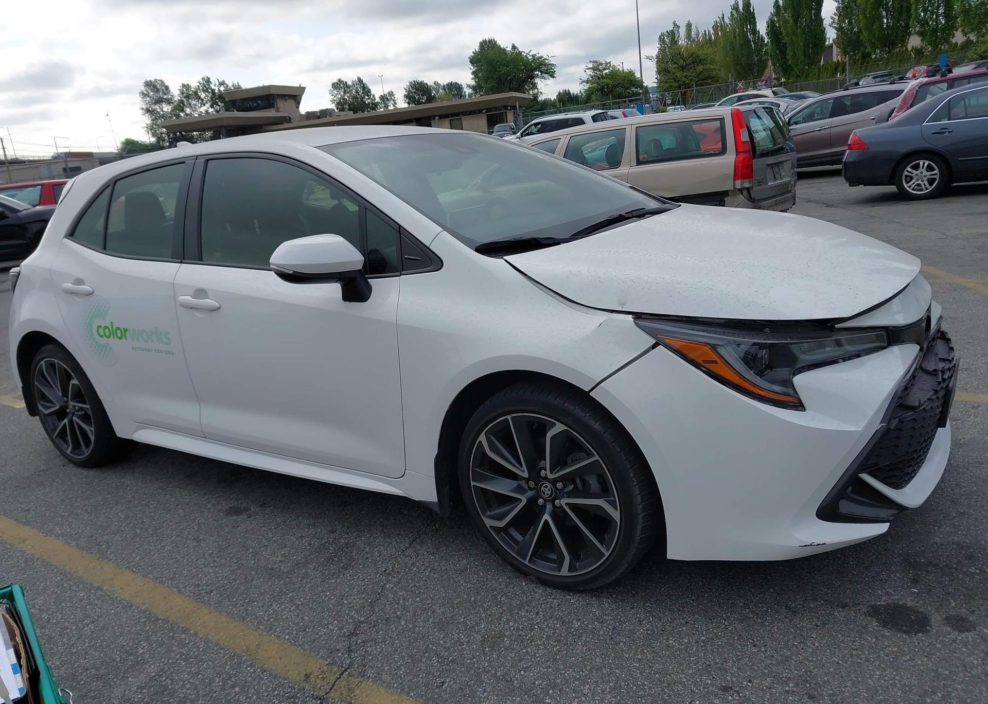 2019 TOYOTA COROLLA SE