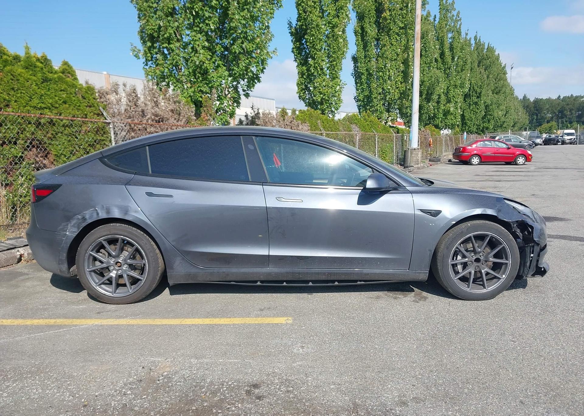 2023 TESLA MODEL 3