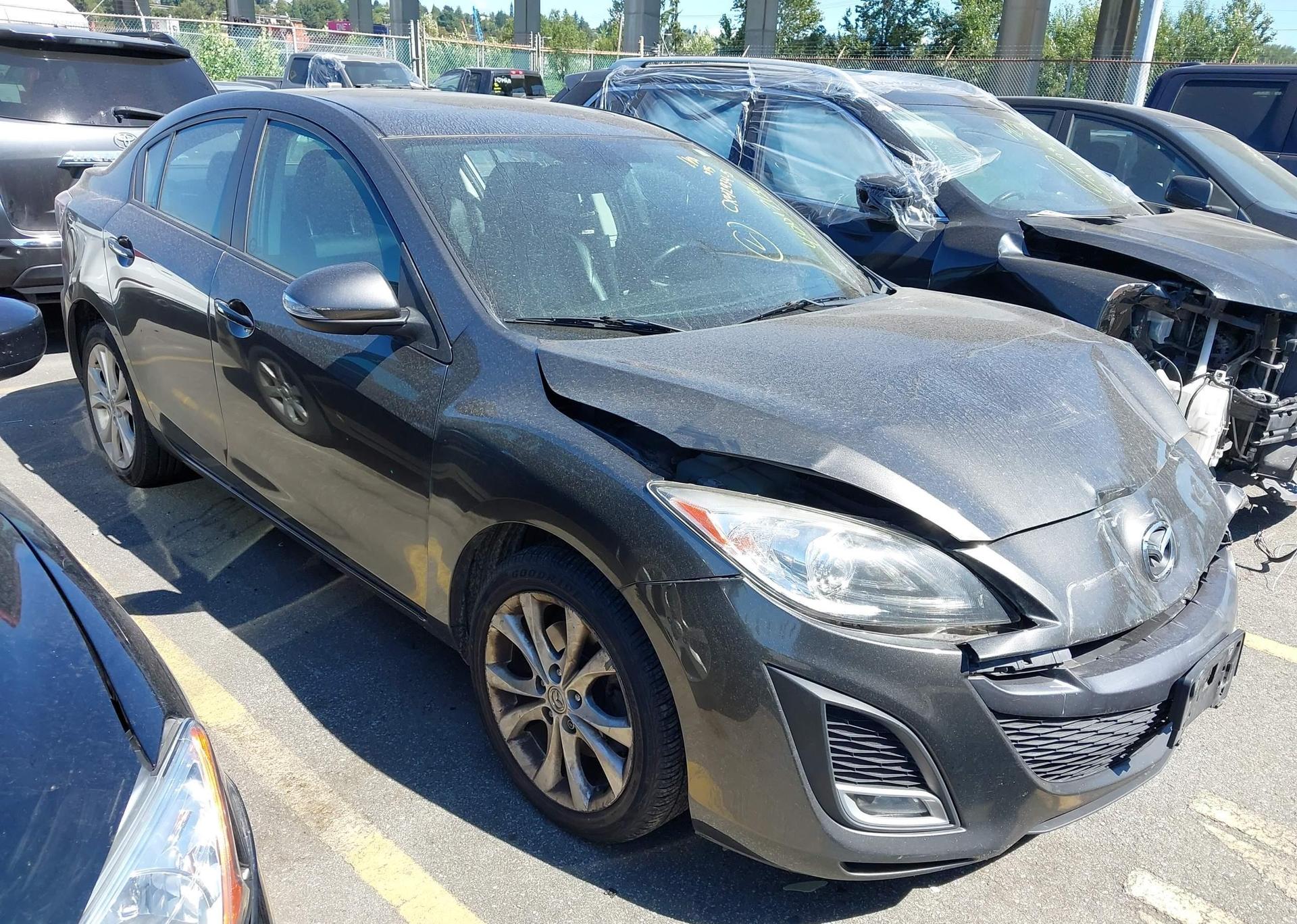 2010 MAZDA 3 S