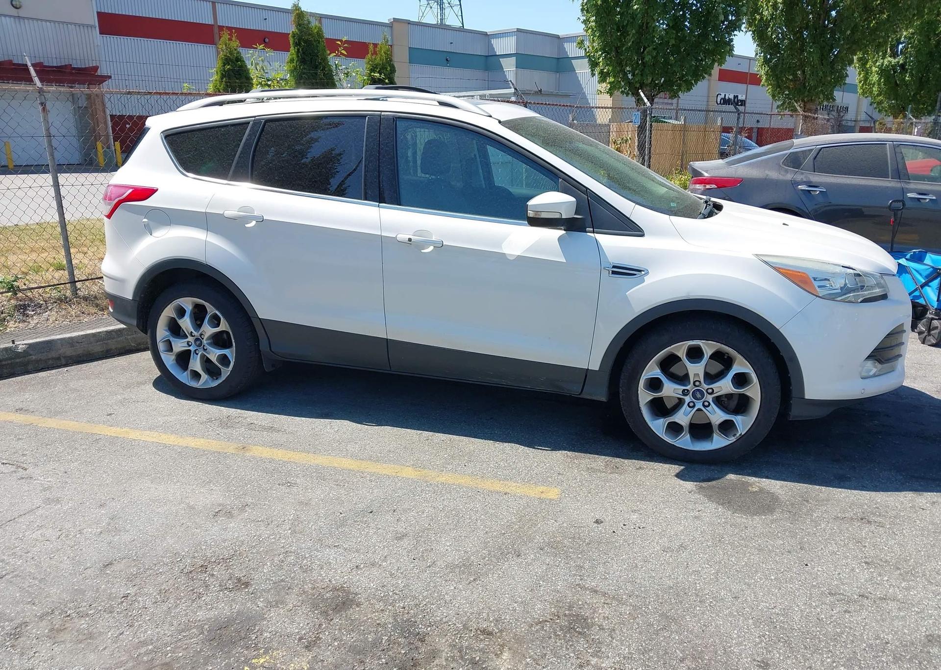 2015 FORD ESCAPE TITANIUM