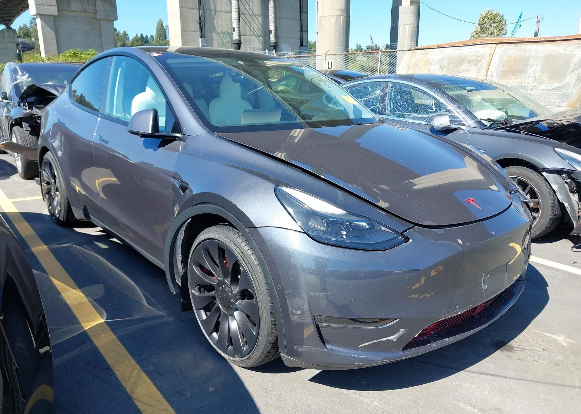 2022 TESLA MODEL Y