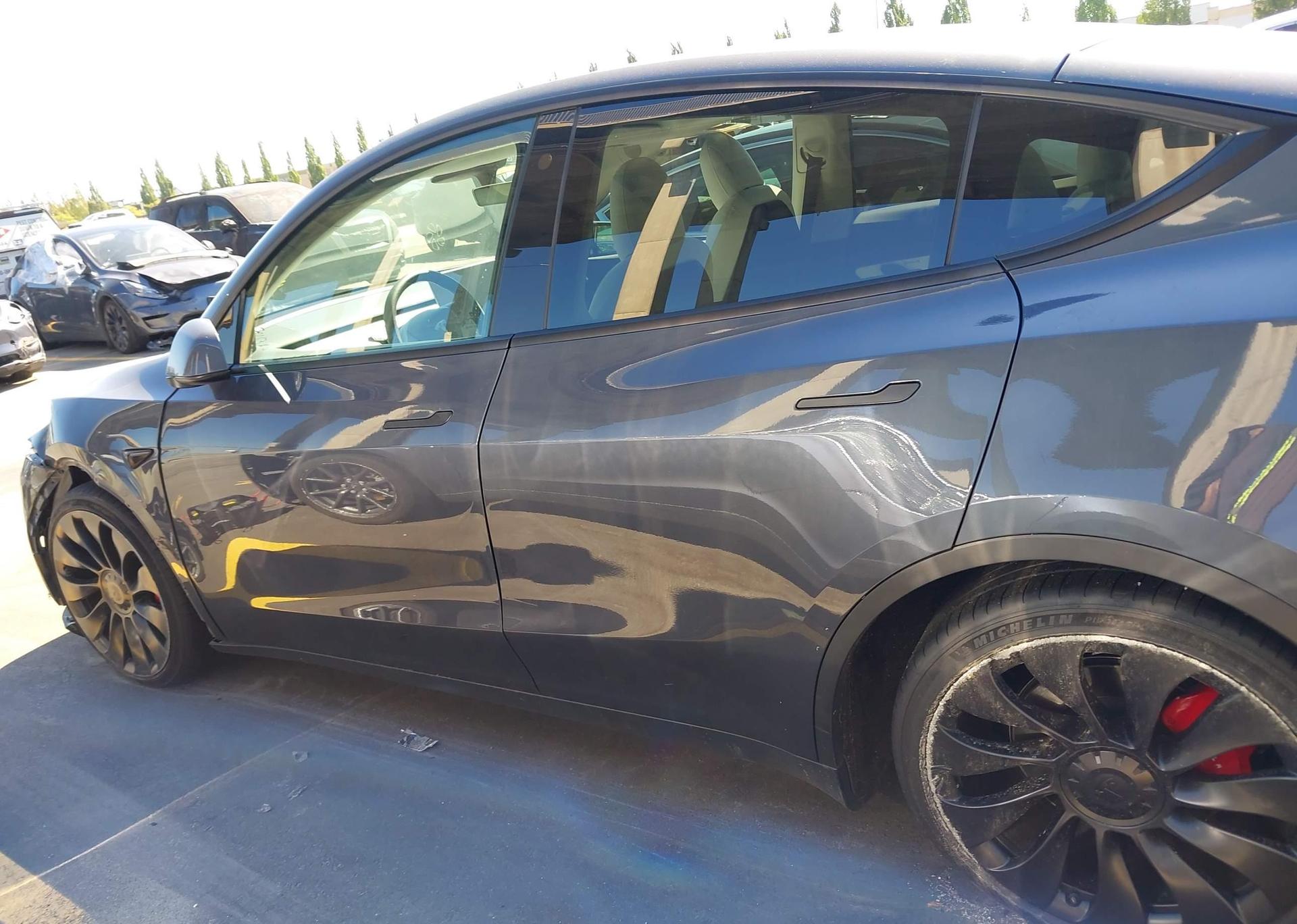 2022 TESLA MODEL Y