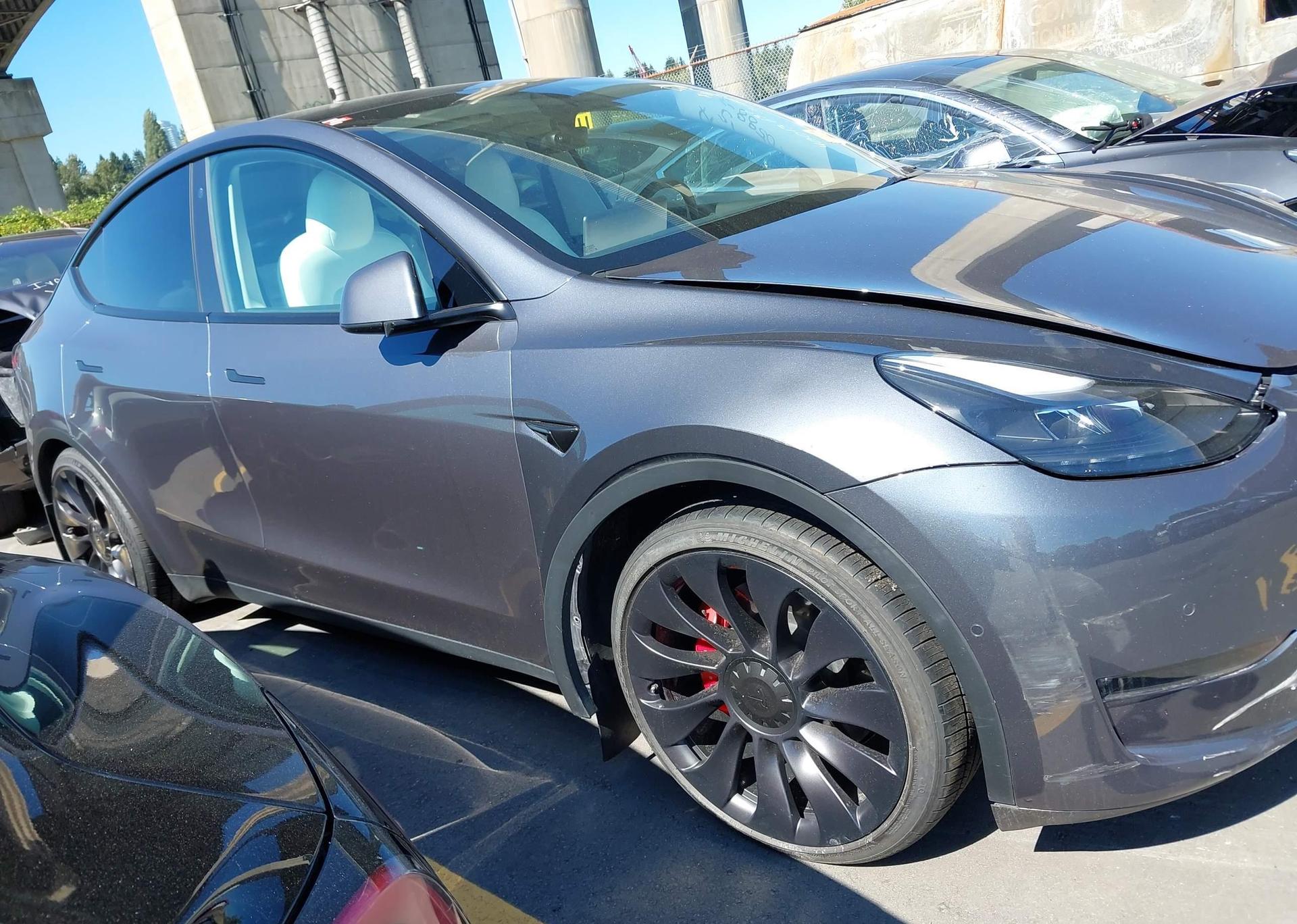 2022 TESLA MODEL Y