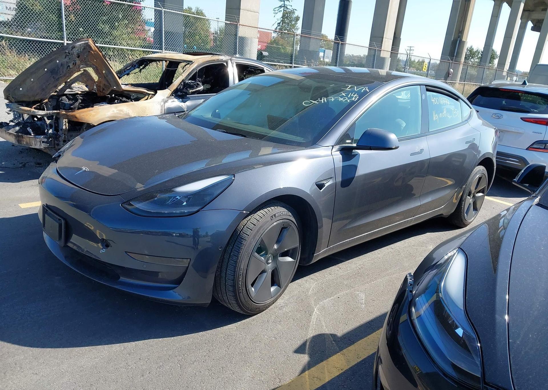 2022 TESLA MODEL 3