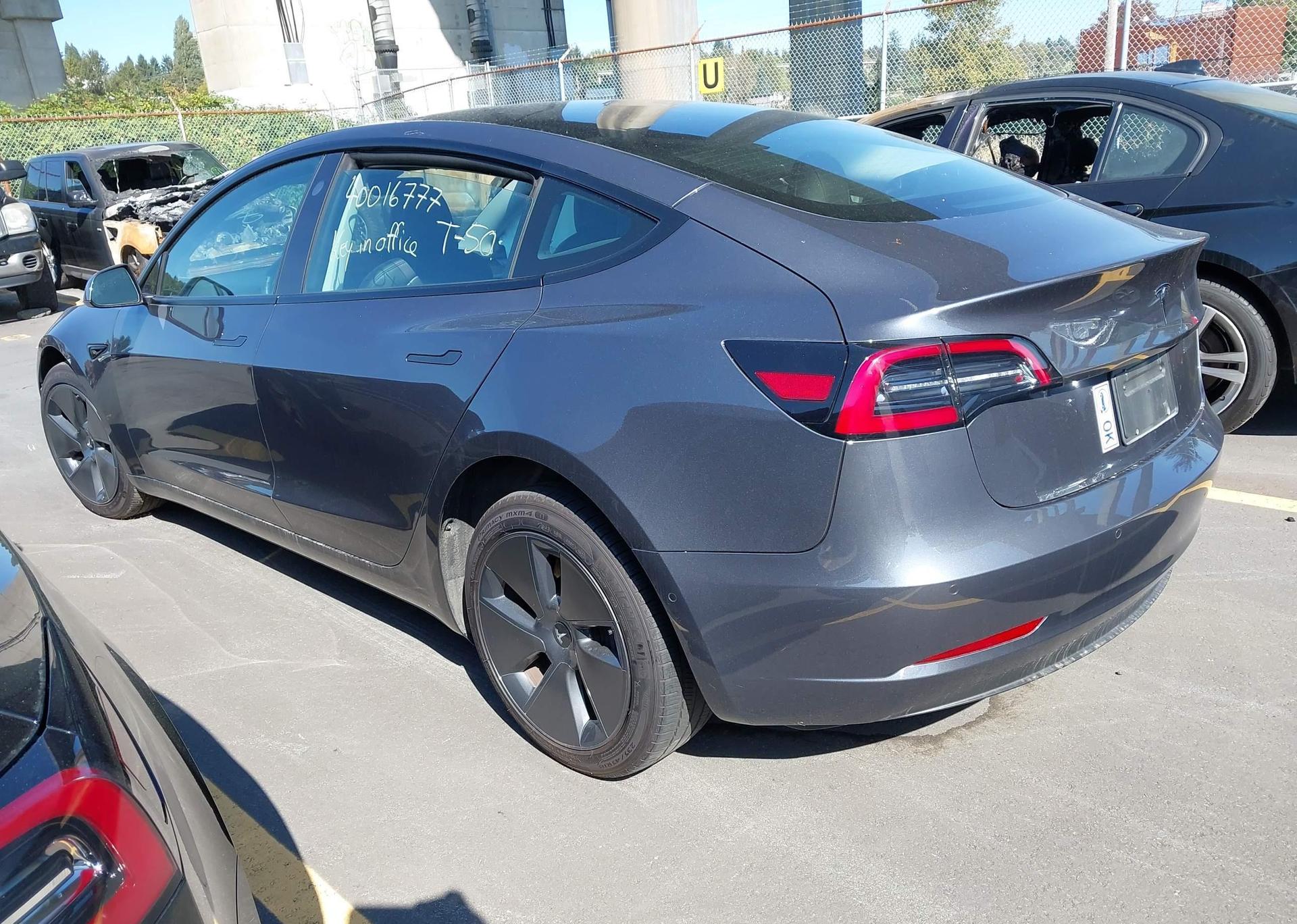 2022 TESLA MODEL 3