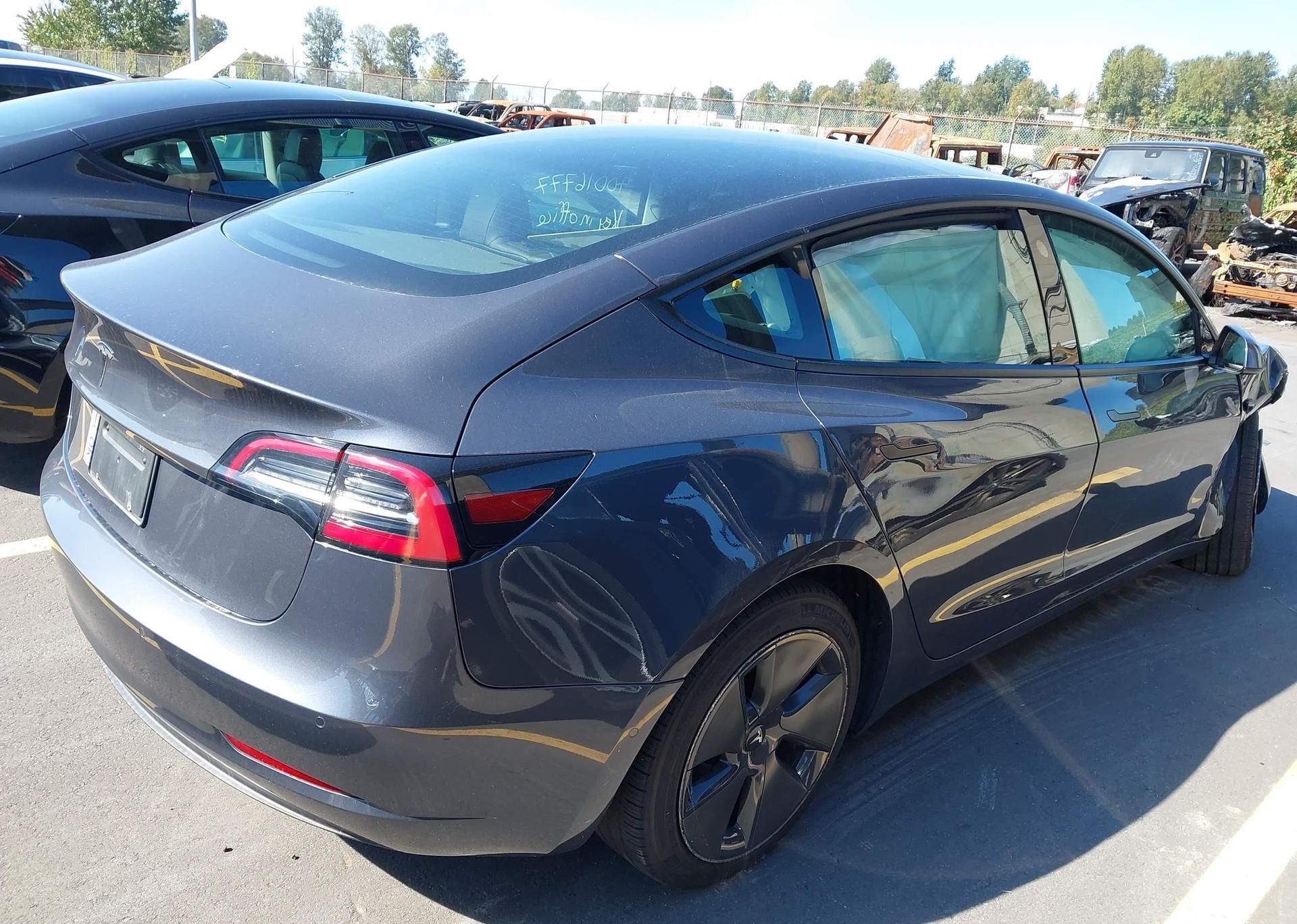 2022 TESLA MODEL 3