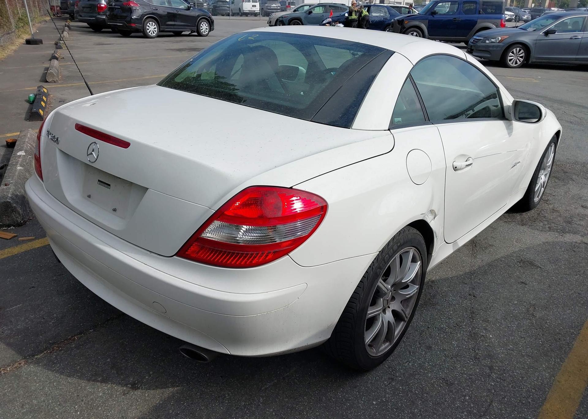 2005 MERCEDES-BENZ SLK 350