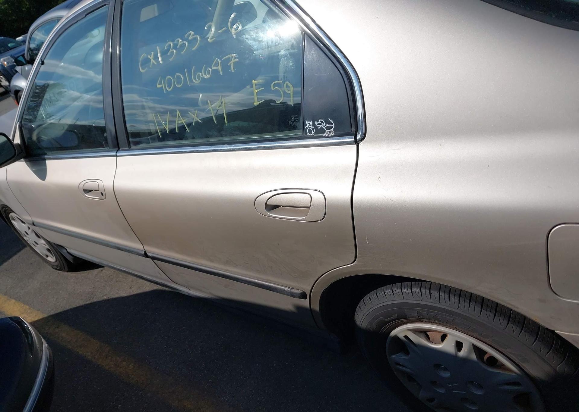 1995 HONDA ACCORD LX