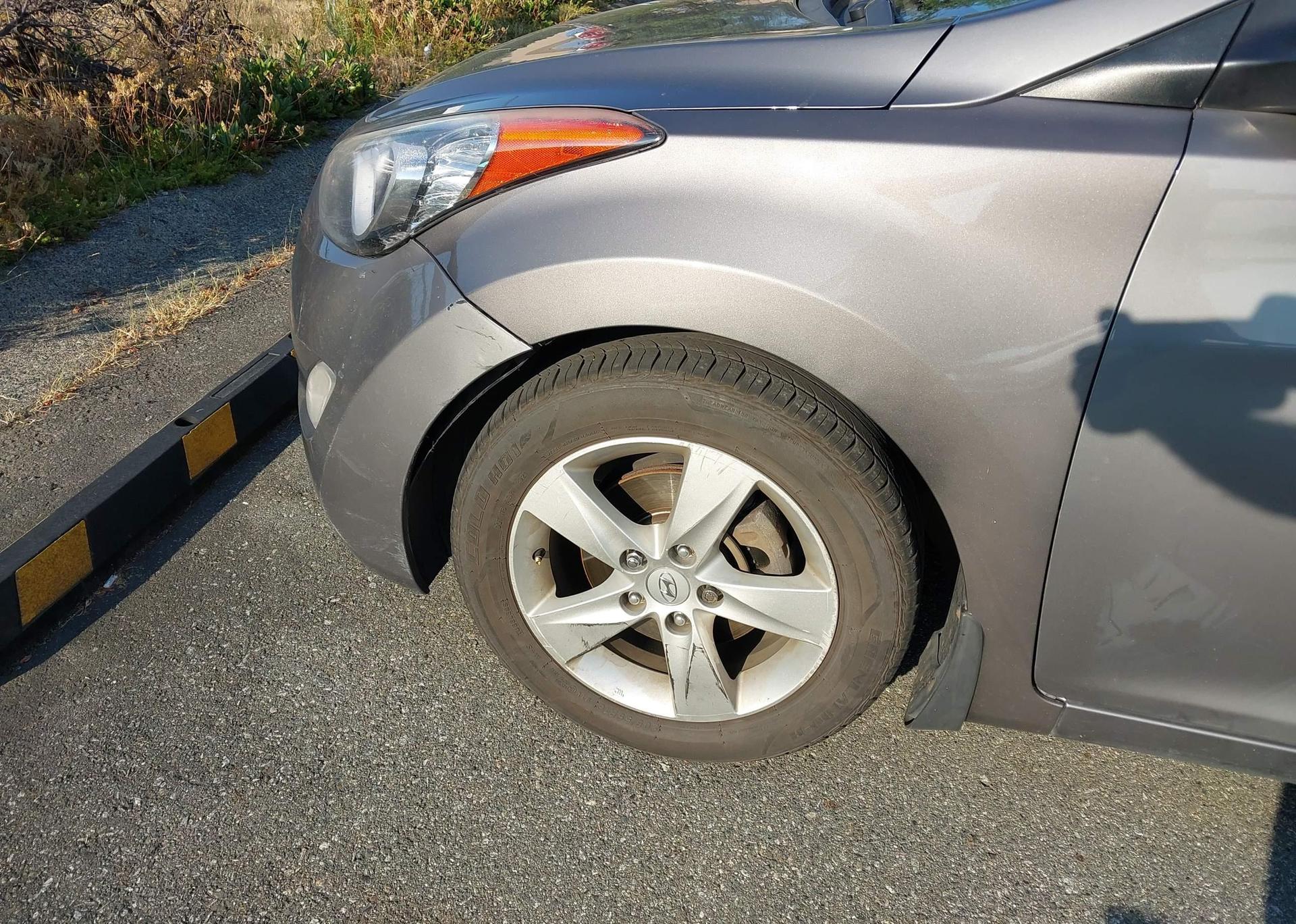 2012 HYUNDAI ELANTRA GLS